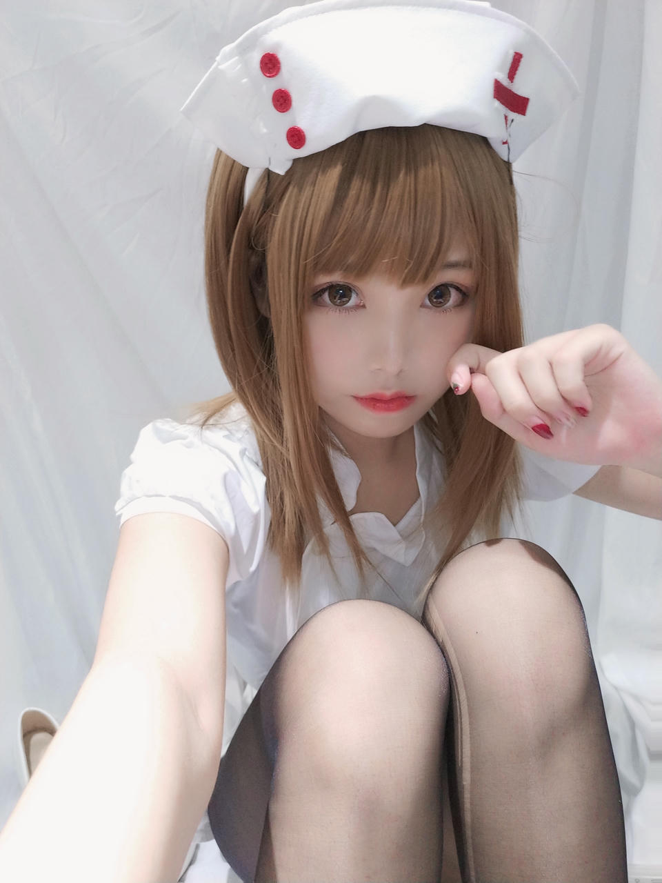 蜜汁猫裘 NO.034 小护士 [41P1V-85MB]_第2集