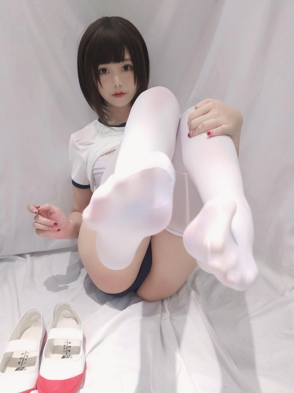 蜜汁猫裘 NO.035 白色体操服 [31P7V-80MB]_第1集
