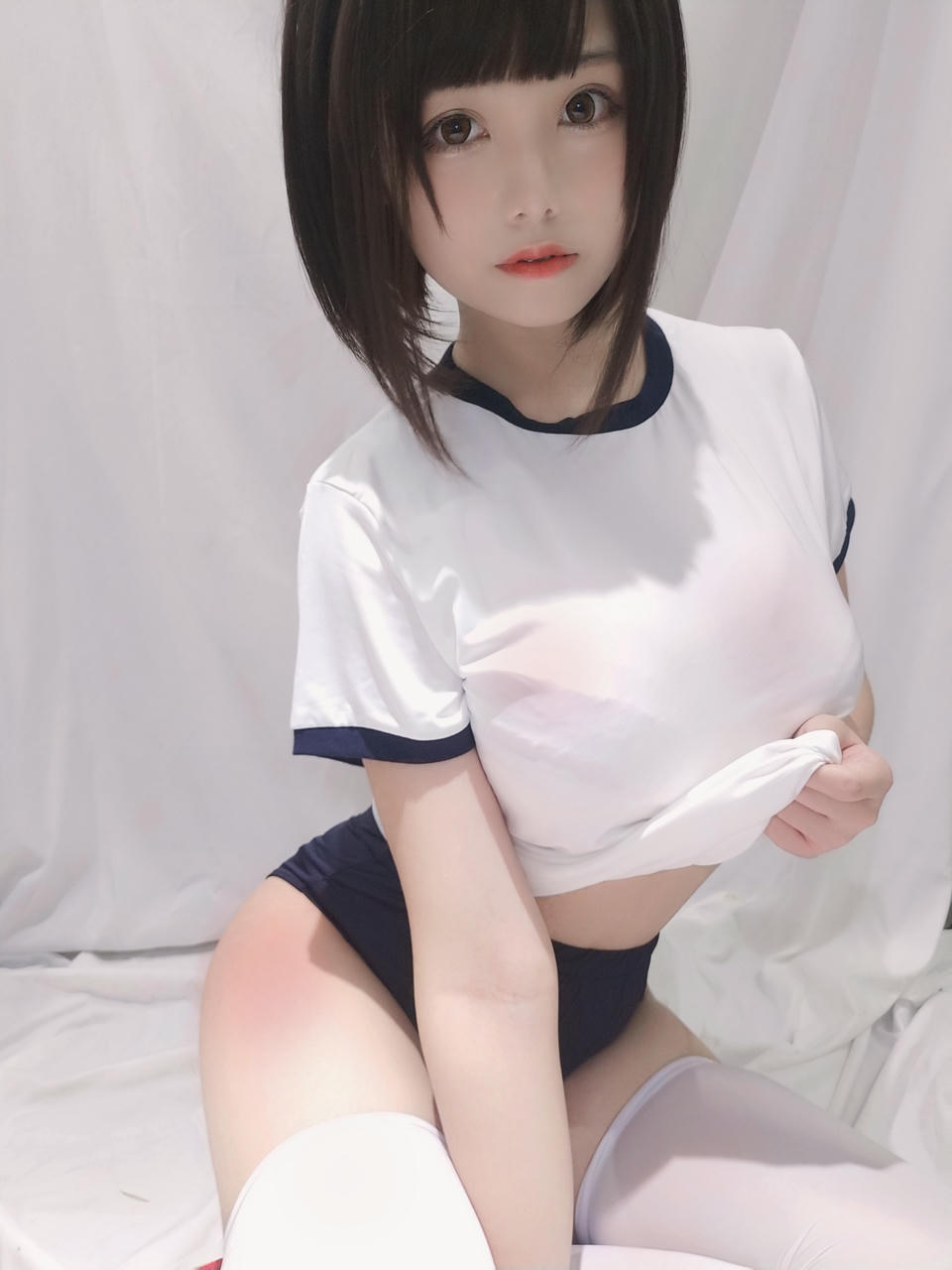 蜜汁猫裘 NO.035 白色体操服 [31P7V-80MB]_第1集