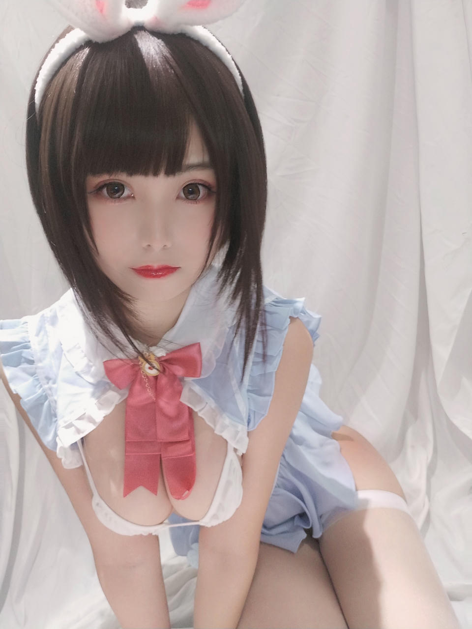 蜜汁猫裘 NO.039 小白兔自拍档 [30P3V-95MB]_第1集