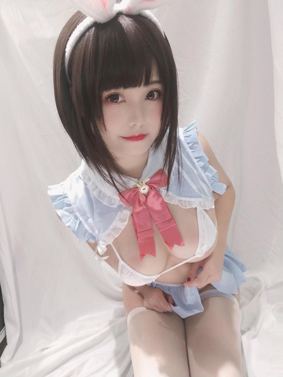 蜜汁猫裘 NO.039 小白兔自拍档 [30P3V-95MB]_第1集