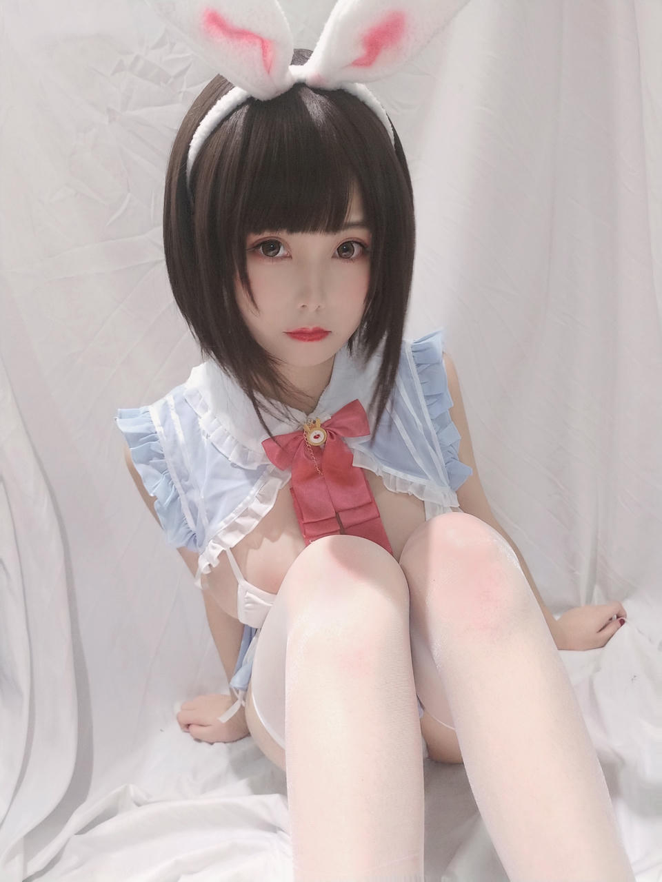 蜜汁猫裘 NO.039 小白兔自拍档 [30P3V-95MB]_第1集