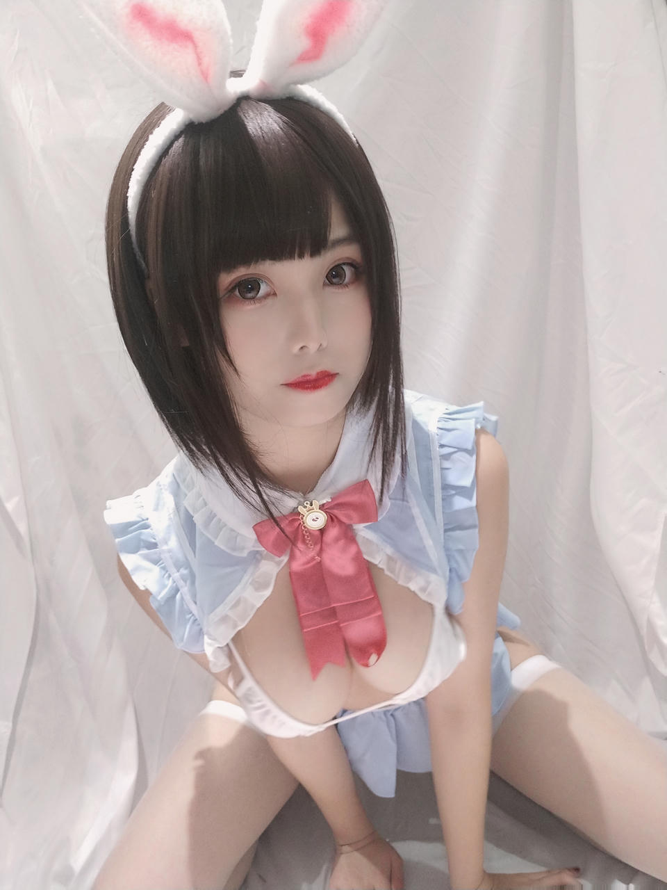 蜜汁猫裘 NO.039 小白兔自拍档 [30P3V-95MB]_第1集