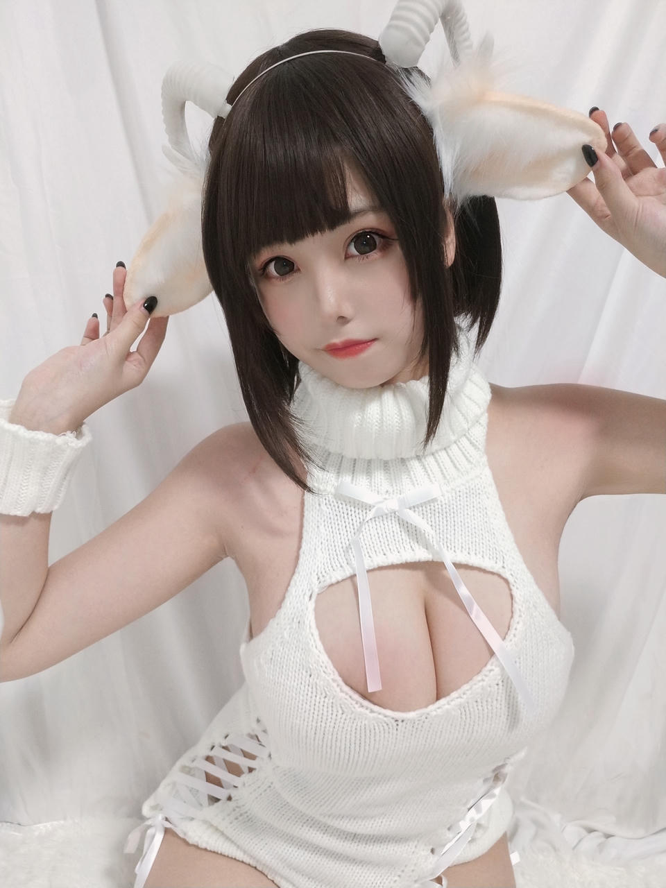 蜜汁猫裘 NO.046 白丝毛衣 [40P3V-152MB]_第1集