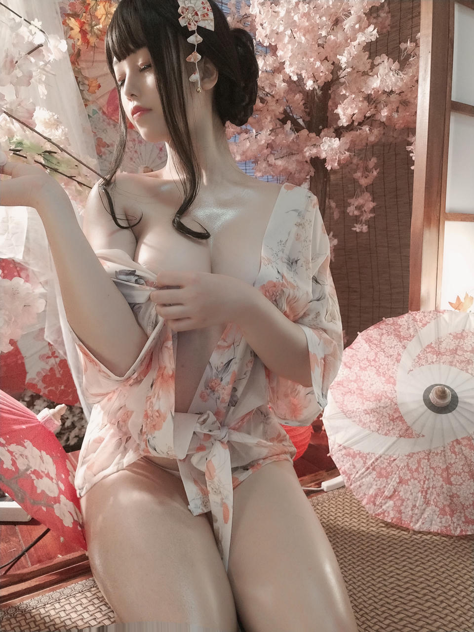 蜜汁猫裘 NO.052 浴娘 [29P4V-107MB]_第2集