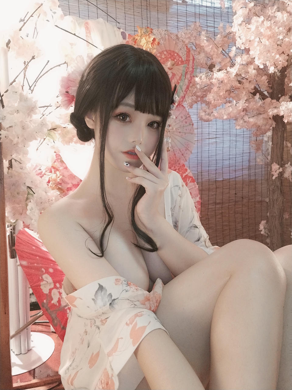 蜜汁猫裘 NO.052 浴娘 [29P4V-107MB]_第2集