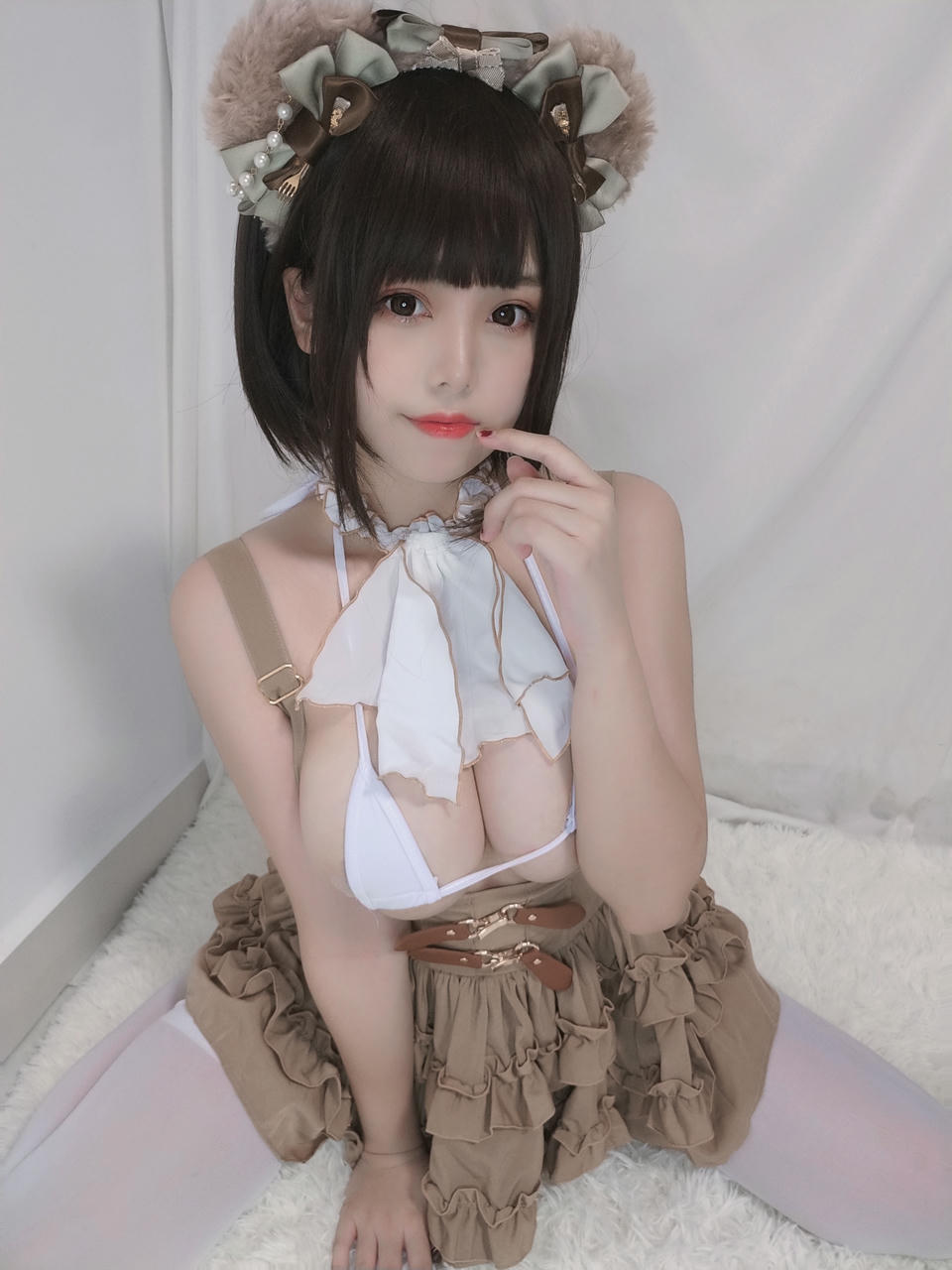 蜜汁猫裘 NO.058 小熊 [52P4V-173MB]_第1集