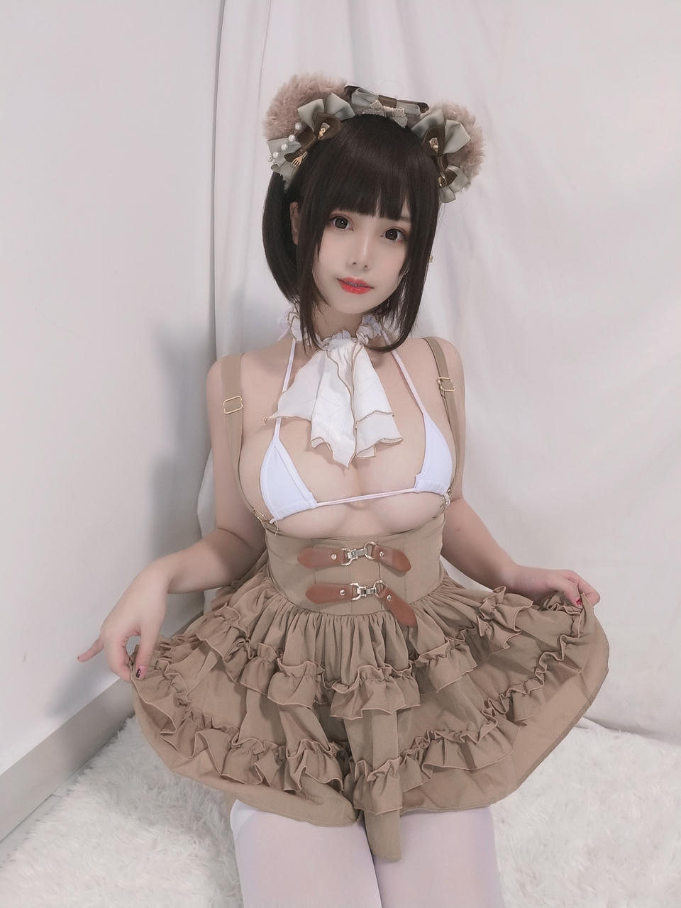 蜜汁猫裘 NO.058 小熊 [52P4V-173MB]_第1集