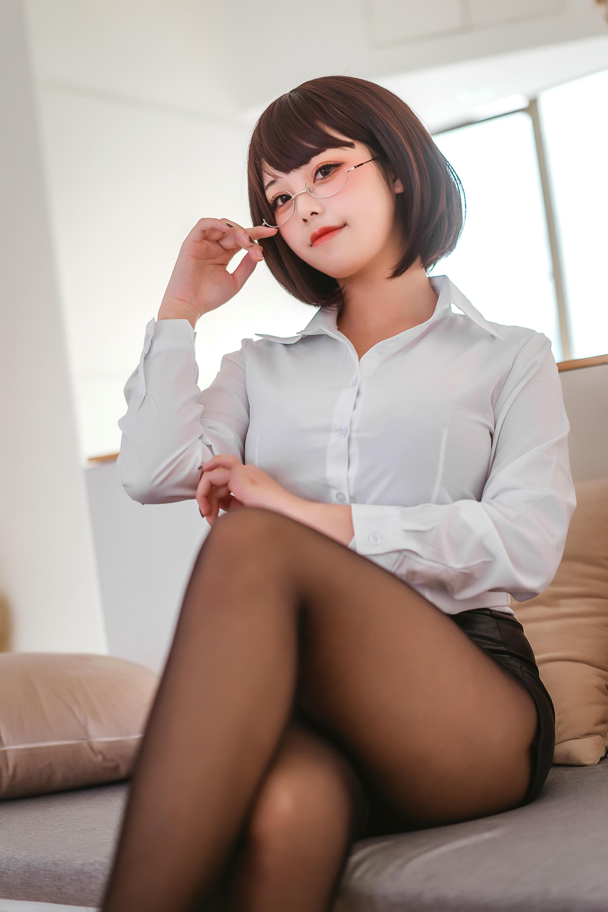 蜜汁猫裘 NO.060 醉OL [52P-698MB]_第1集
