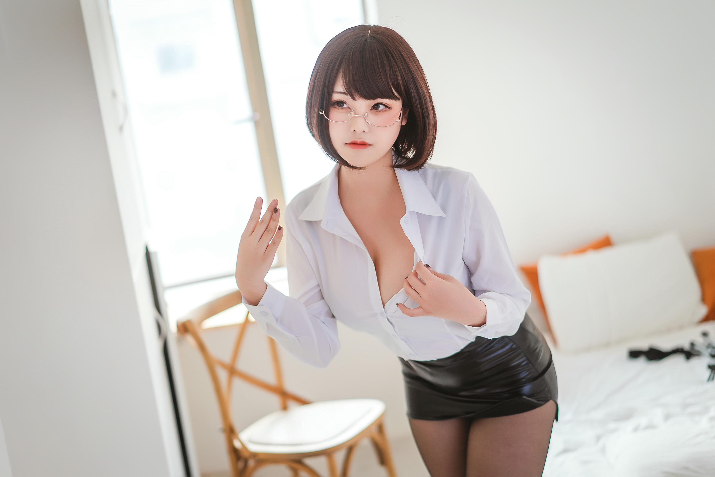 蜜汁猫裘 NO.060 醉OL [52P-698MB]_第1集