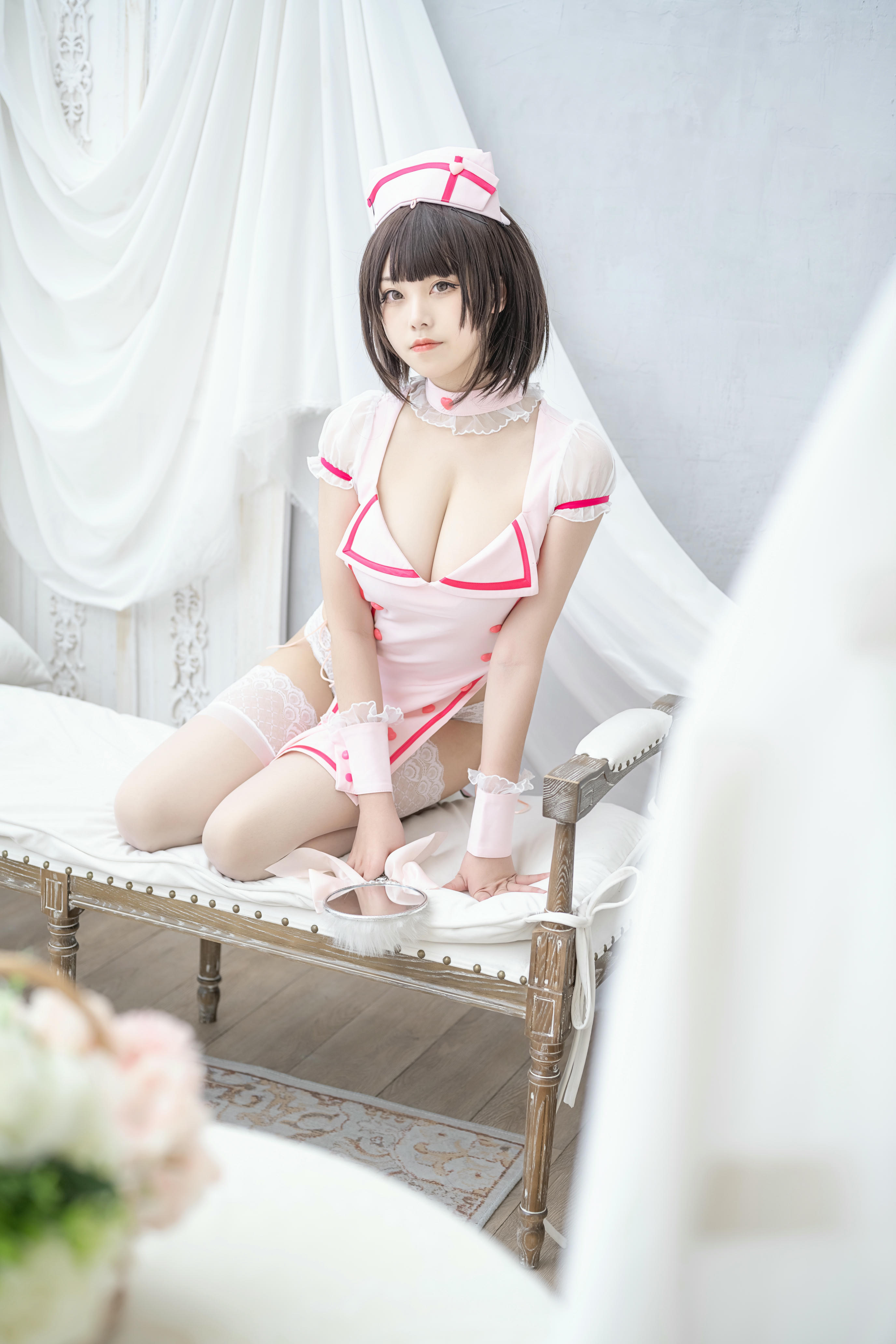 蜜汁猫裘 NO.069 小护士 [61P-917MB]_第1集