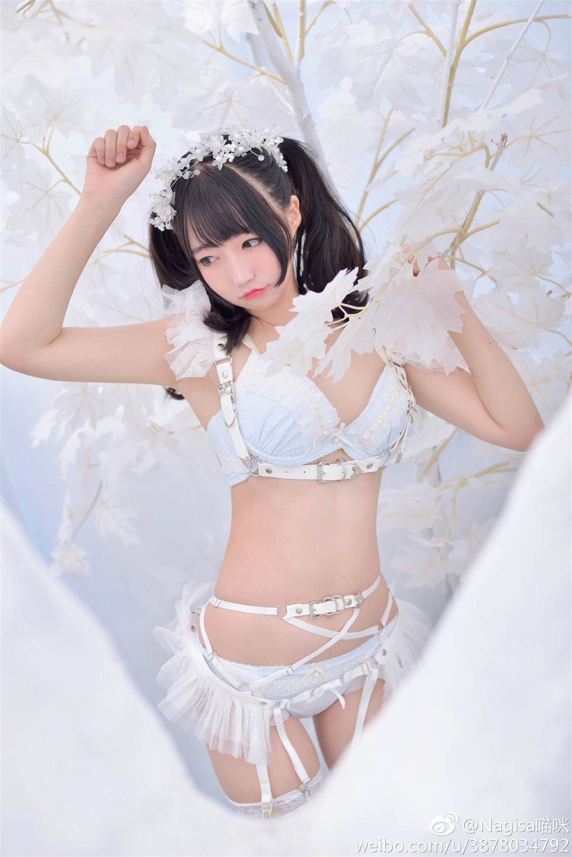 Nagisa喵咪：发一套前阵子拍的写真_第1集