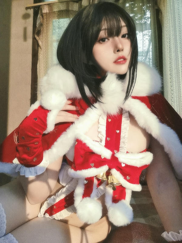 Natsuko夏夏子 NO.024 私房34【Natsuko】圣诞雪精灵 [48P1V 590MB]-赠品_第1集