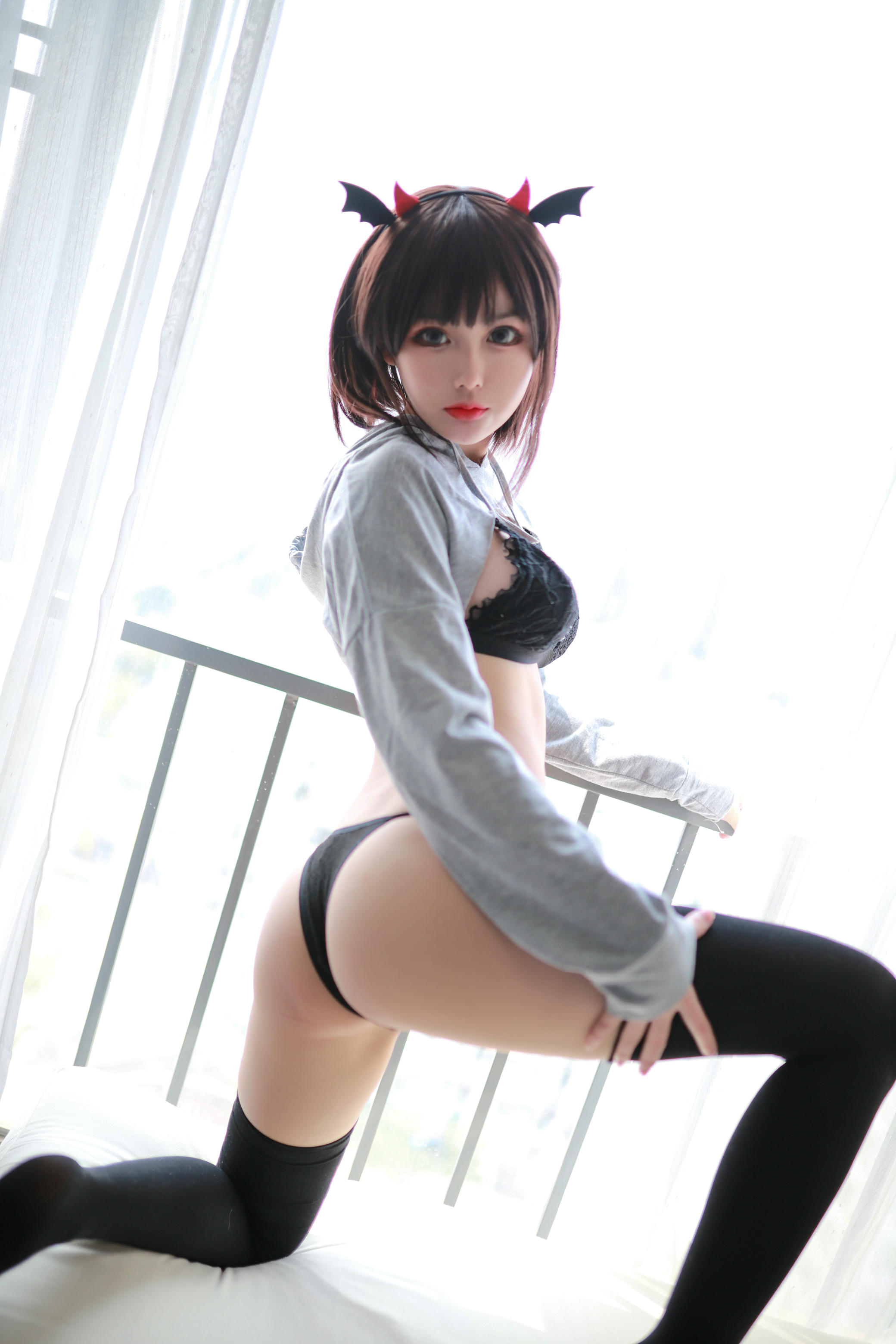 您的蛋蛋 NO.014 开胸卫衣 [38P-245MB]_第1集