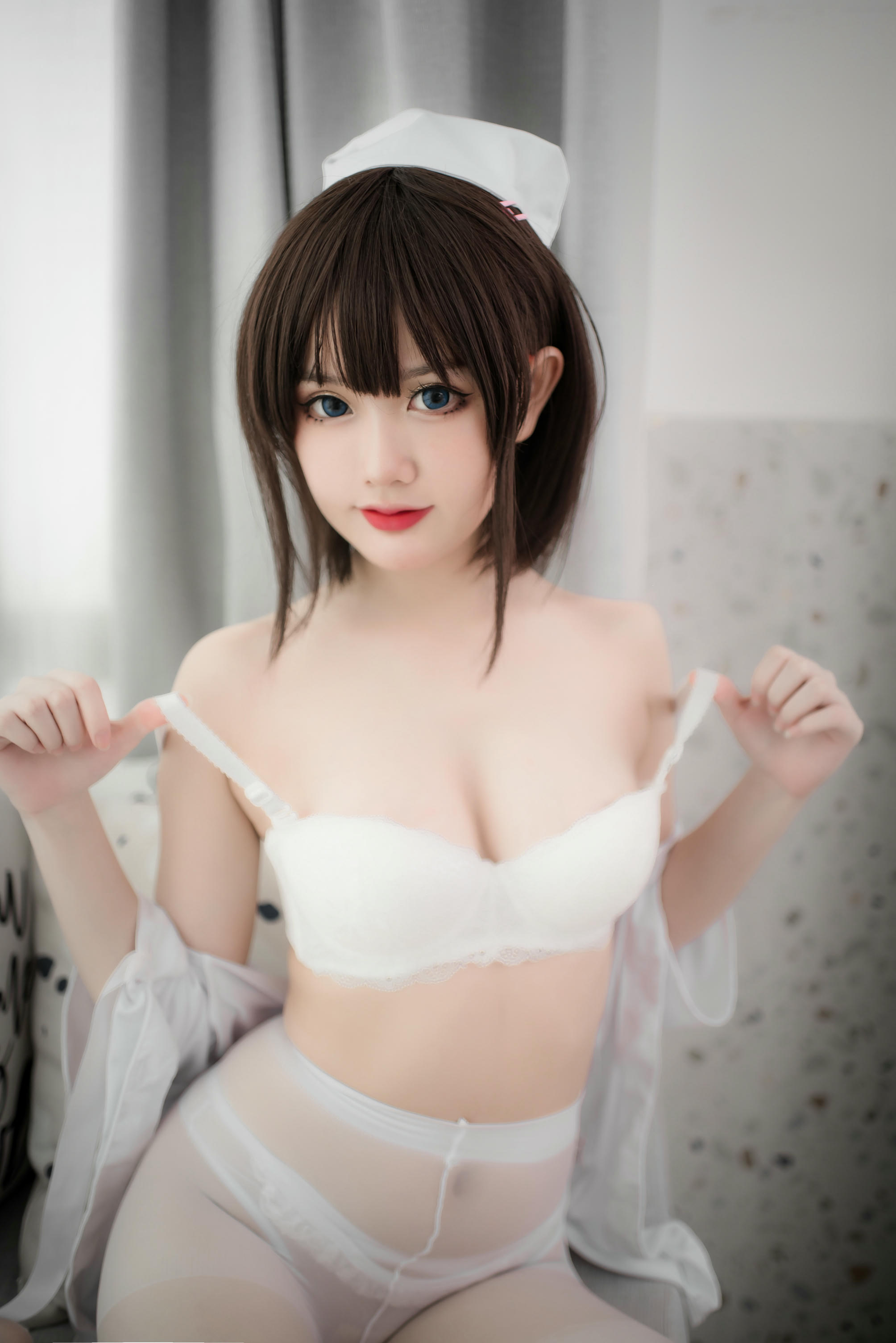您的蛋蛋 NO.047 白丝护士 [40P 234MB]_第1集