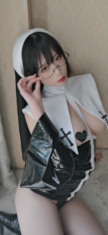 奈汐酱nice NO.006 7号本 修女 [41P7V-75MB]_第1集