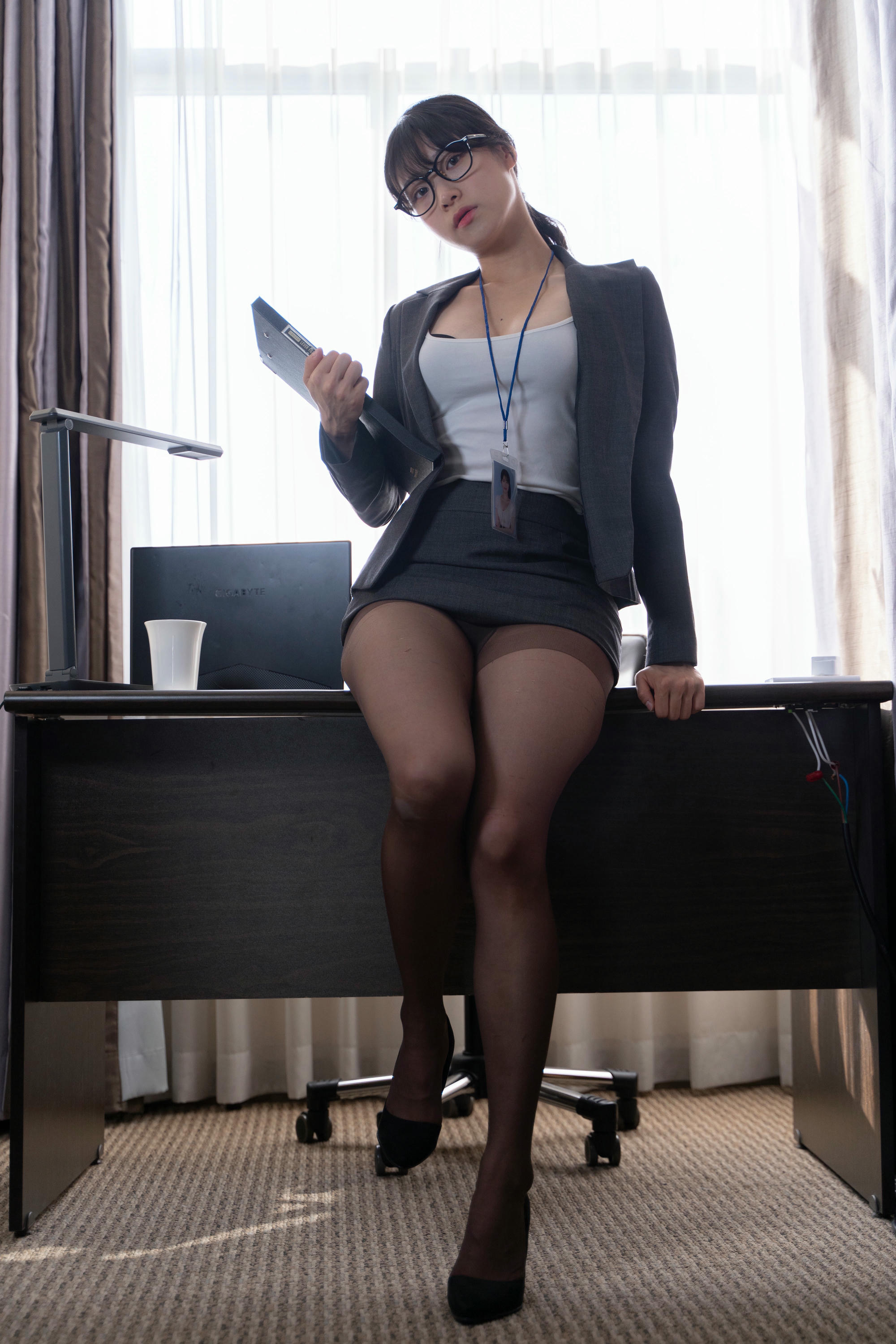 韩国美女-VIP RAW Gallery - Office_第1集