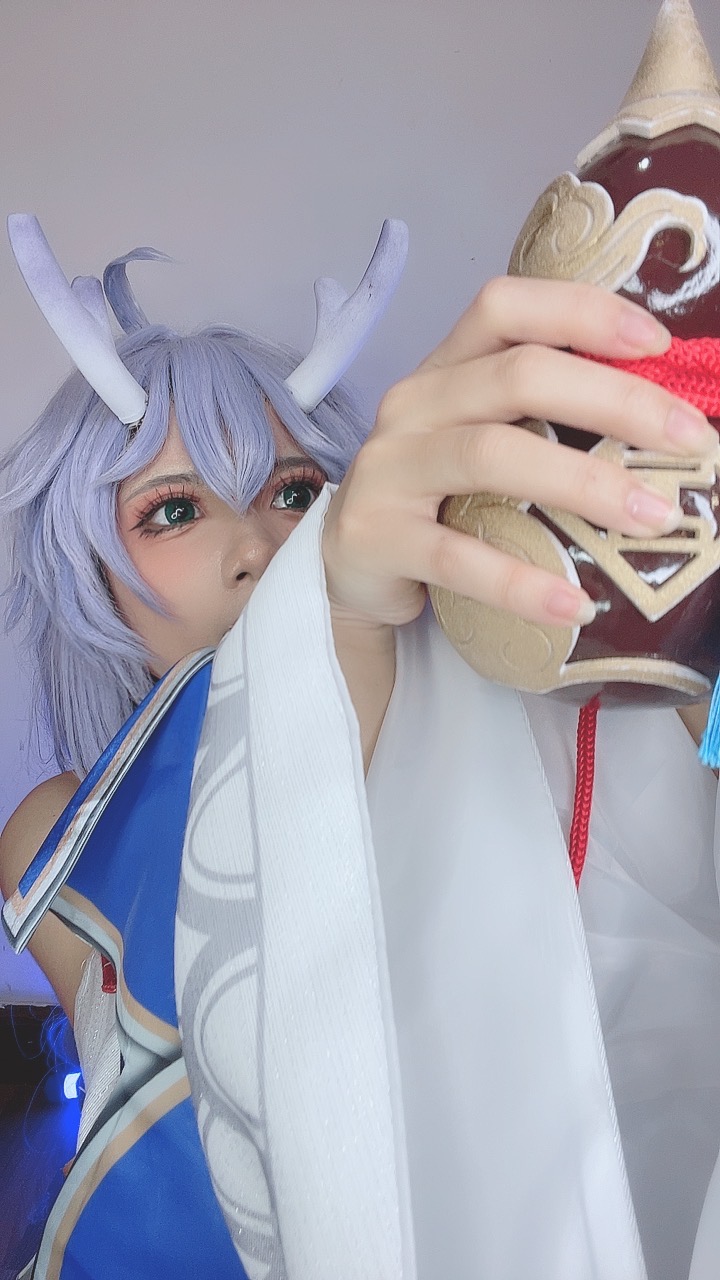 越南coser-PoppaChan NO.010 Bailu[155P-12V-457.8M]_第6集