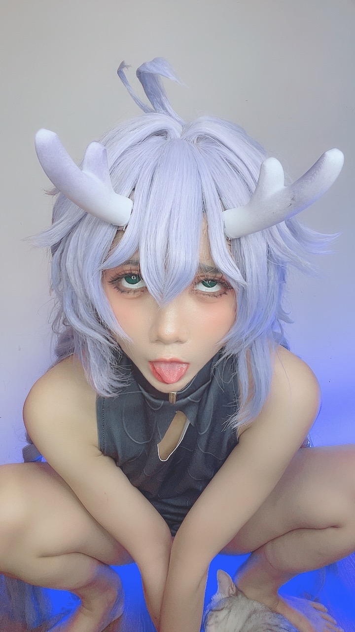 越南coser-PoppaChan NO.010 Bailu[155P-12V-457.8M]_第8集