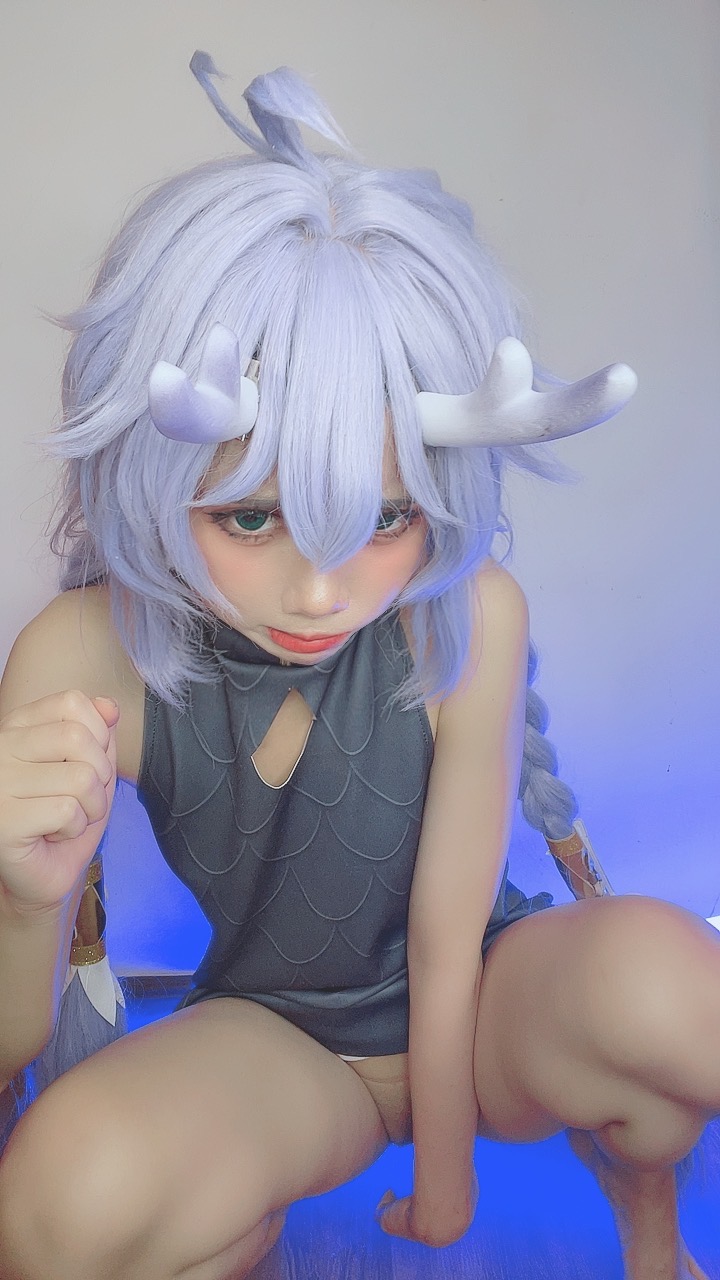 越南coser-PoppaChan NO.010 Bailu[155P-12V-457.8M]_第8集