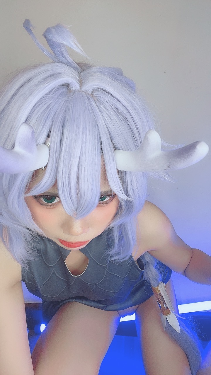 越南coser-PoppaChan NO.010 Bailu[155P-12V-457.8M]_第8集