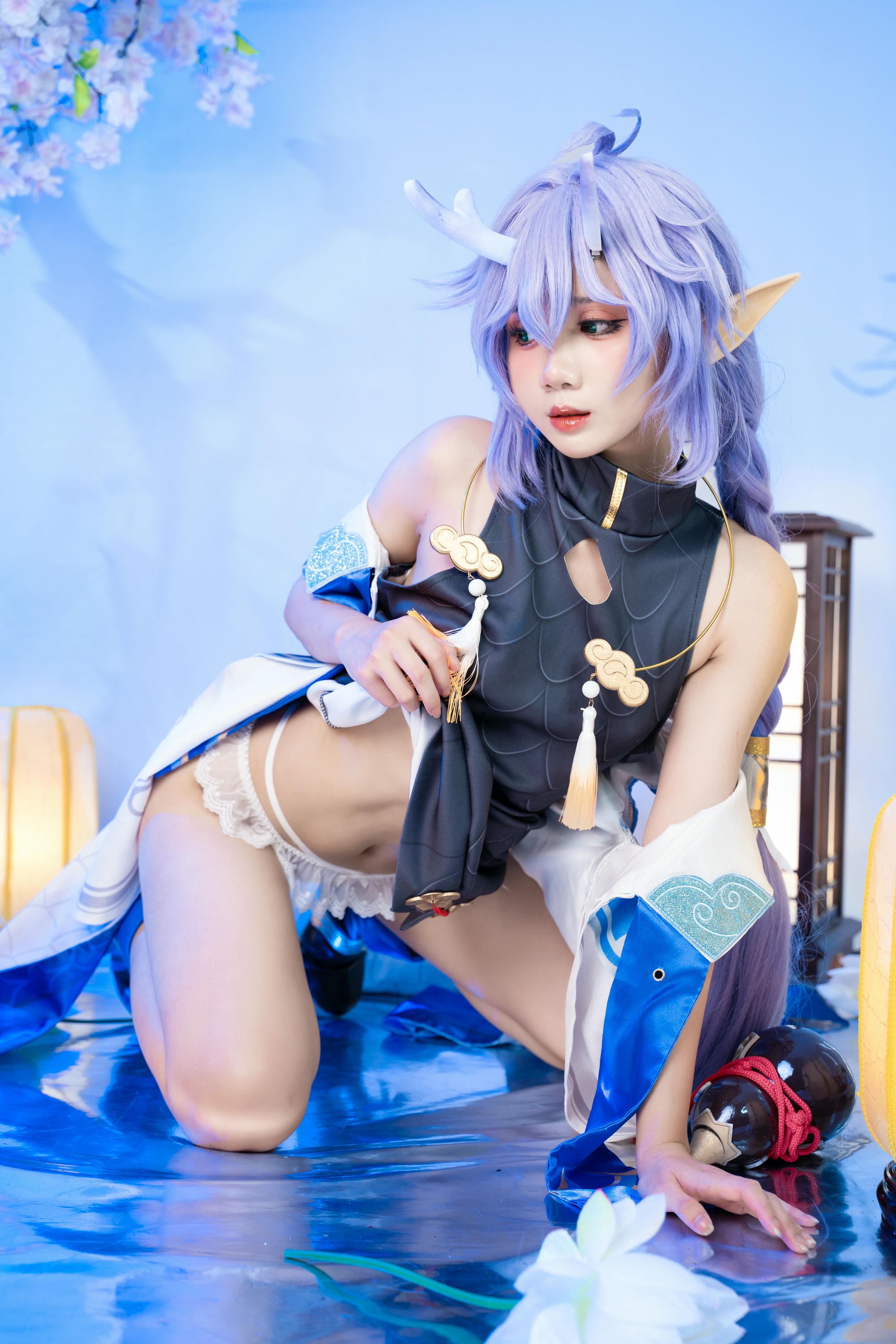 越南coser-PoppaChan NO.010 Bailu[155P-12V-457.8M]_第1集