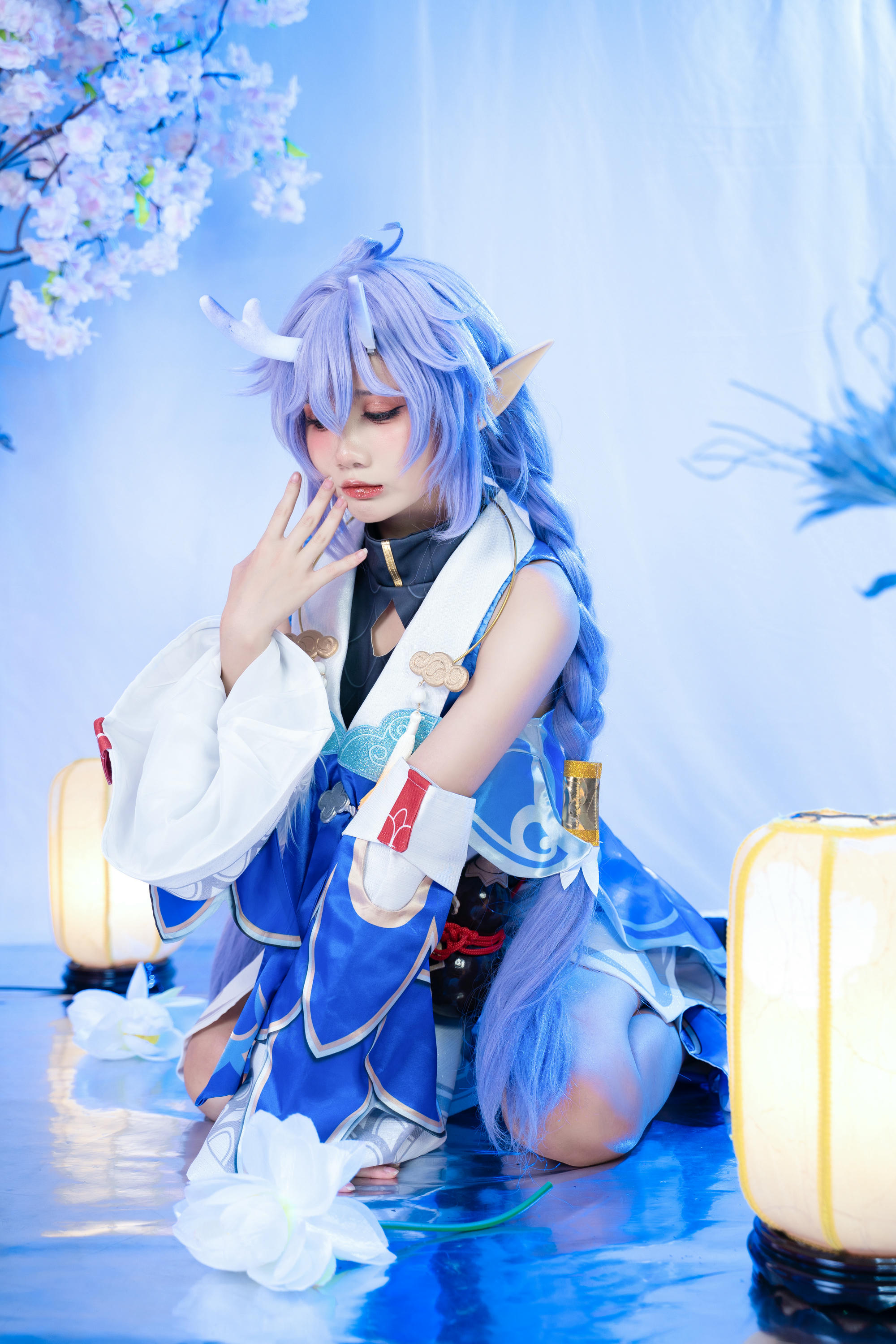 越南coser-PoppaChan NO.010 Bailu[155P-12V-457.8M]_第1集
