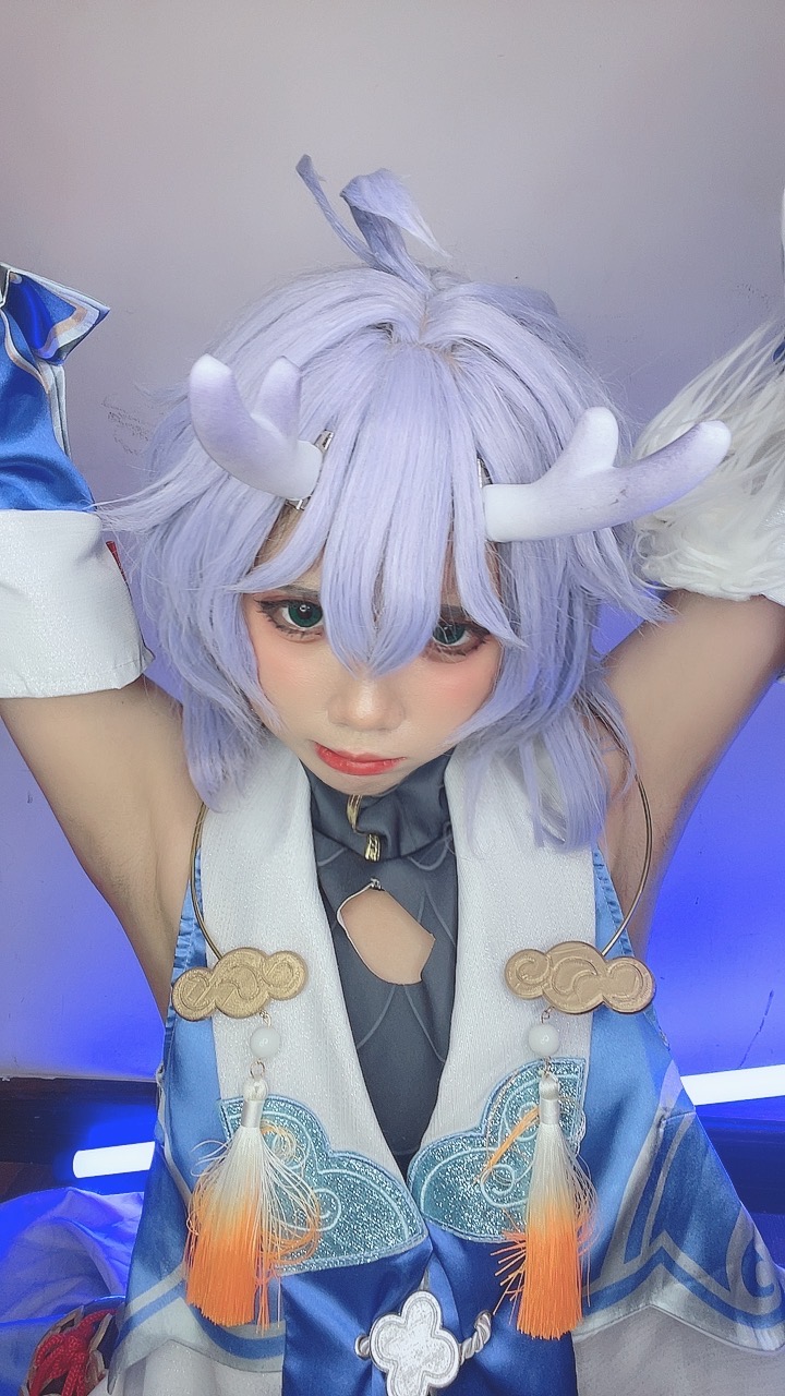 越南coser-PoppaChan NO.010 Bailu[155P-12V-457.8M]_第4集