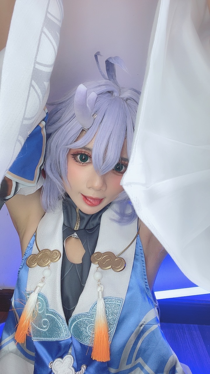 越南coser-PoppaChan NO.010 Bailu[155P-12V-457.8M]_第4集