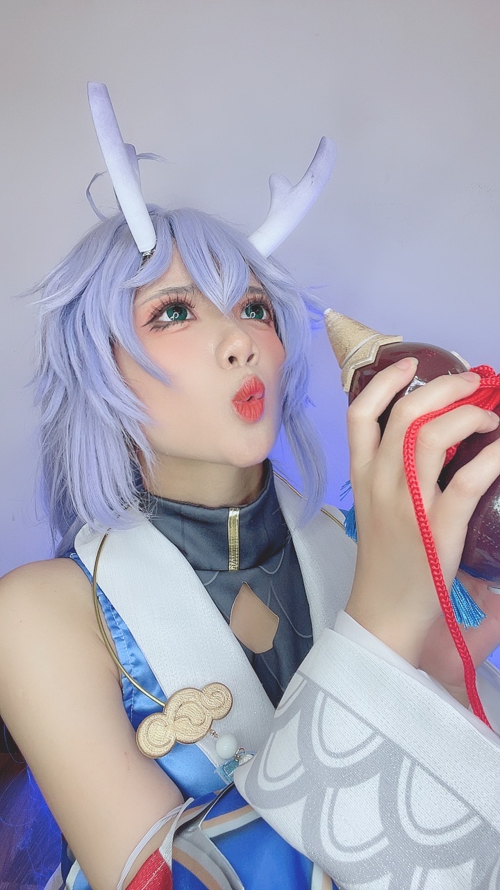 越南coser-PoppaChan NO.010 Bailu[155P-12V-457.8M]_第5集