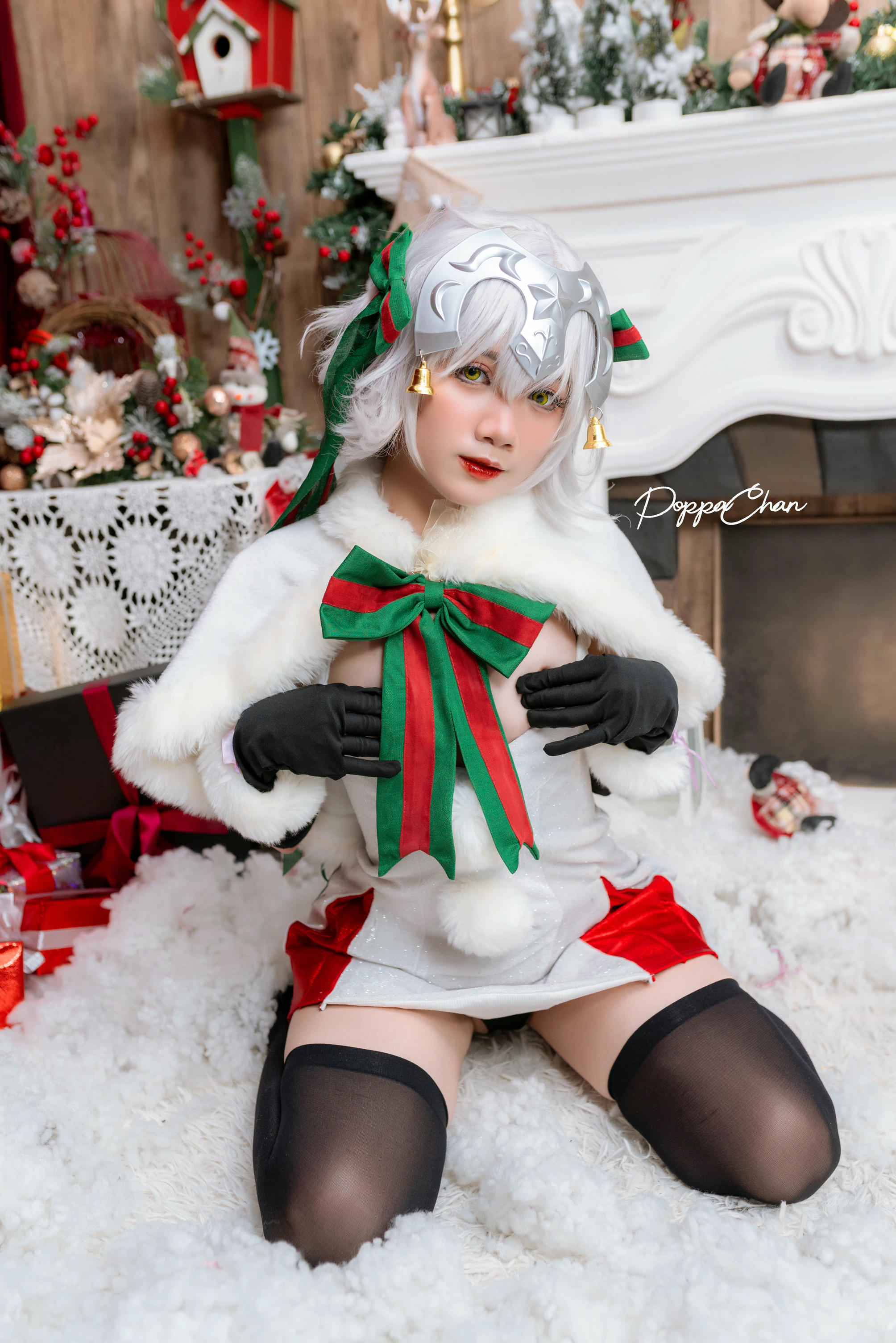 越南coser-PoppaChan NO.018 Jeanne D'arc Alter Santa Lily (NSFW -Sexy and Lewd content) [26P+4V／139MB]_第2集