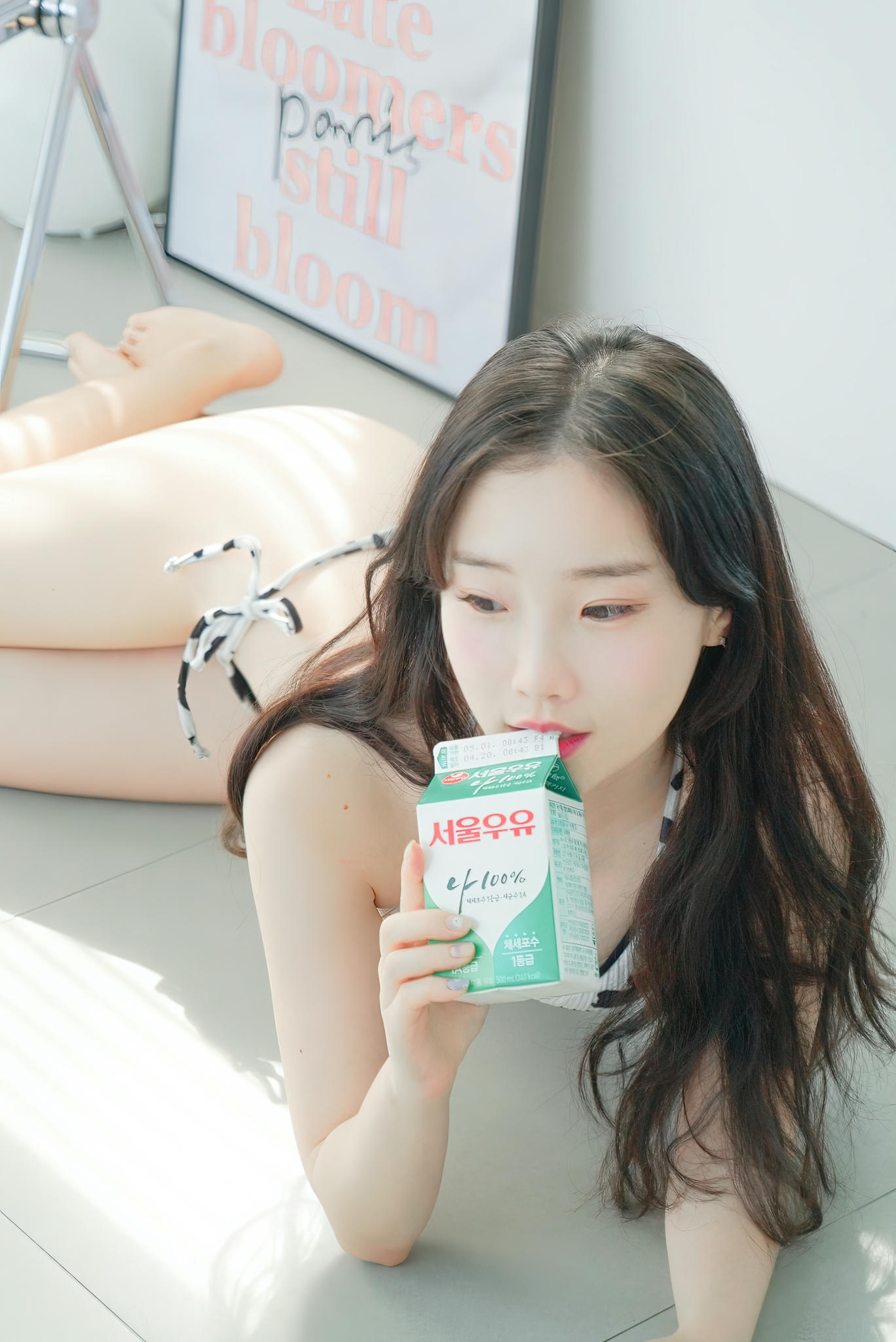 韩国清纯美女-Pureding (퓨딩) NO.011 Photobook 4 [51P2V 486MB]_第3集