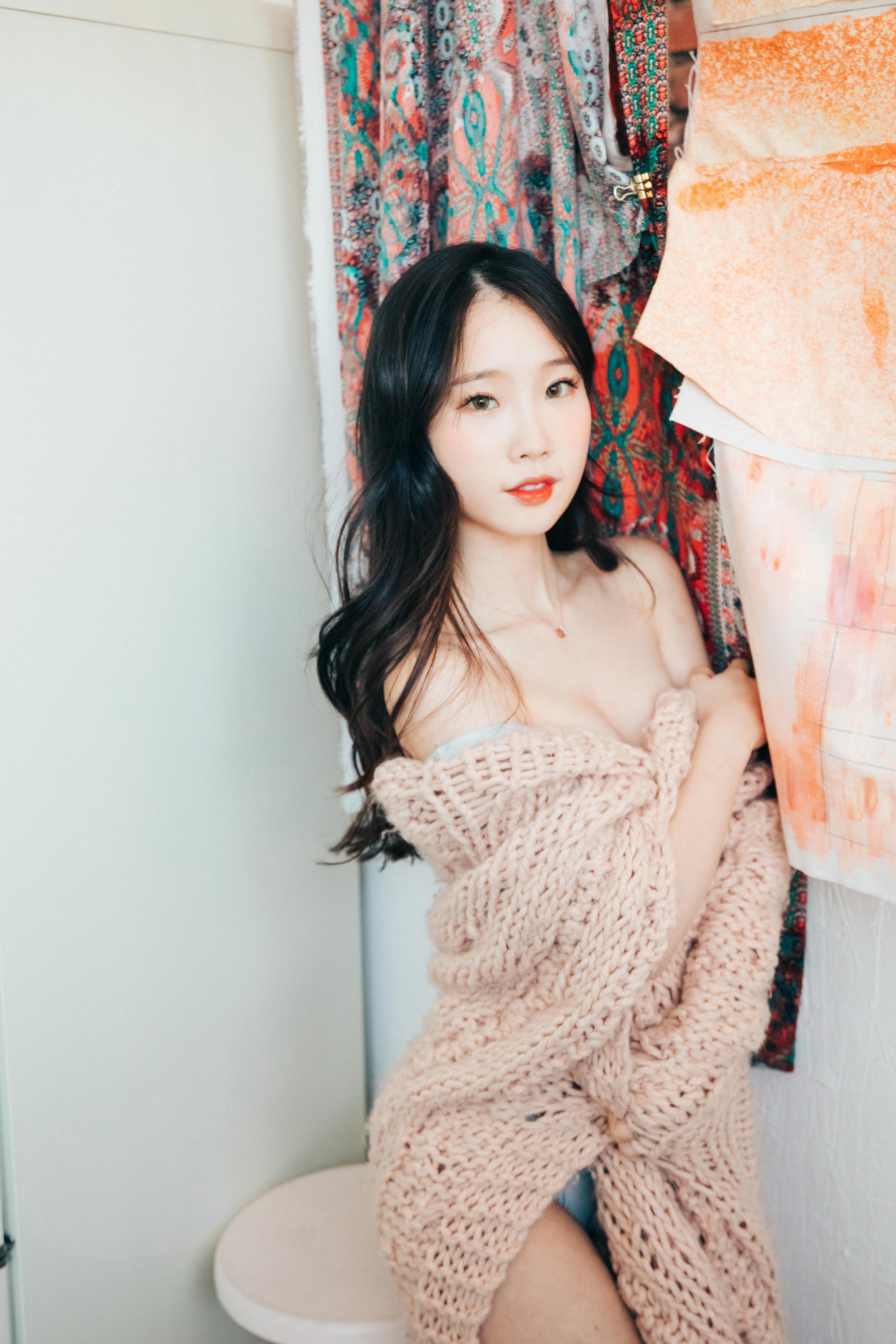 韩国清纯美女-Pureding (퓨딩) NO.003 Loozy Behind [62P-0.99GB]_第1集