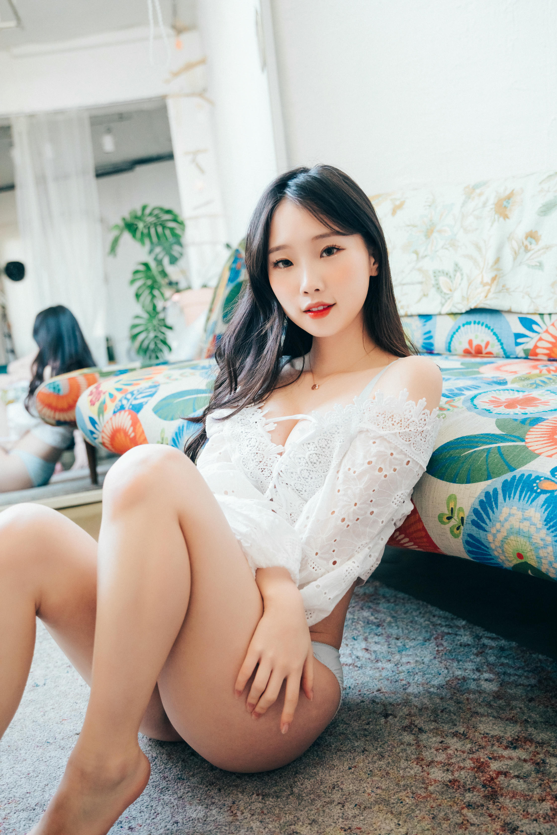 韩国清纯美女-Pureding (퓨딩) NO.003 Loozy Behind [62P-0.99GB]_第2集