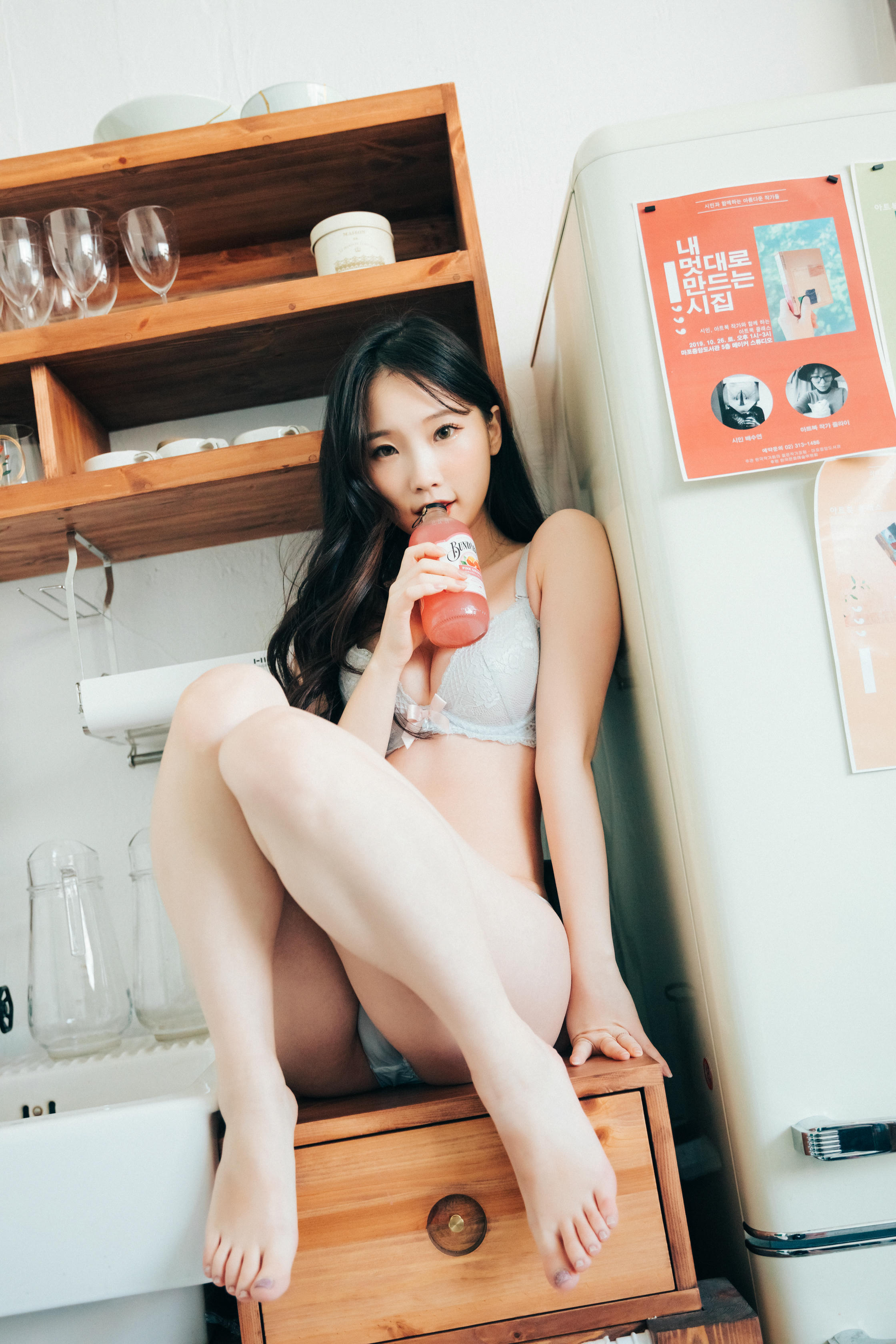 韩国清纯美女-Pureding (퓨딩) NO.003 Loozy Behind [62P-0.99GB]_第1集