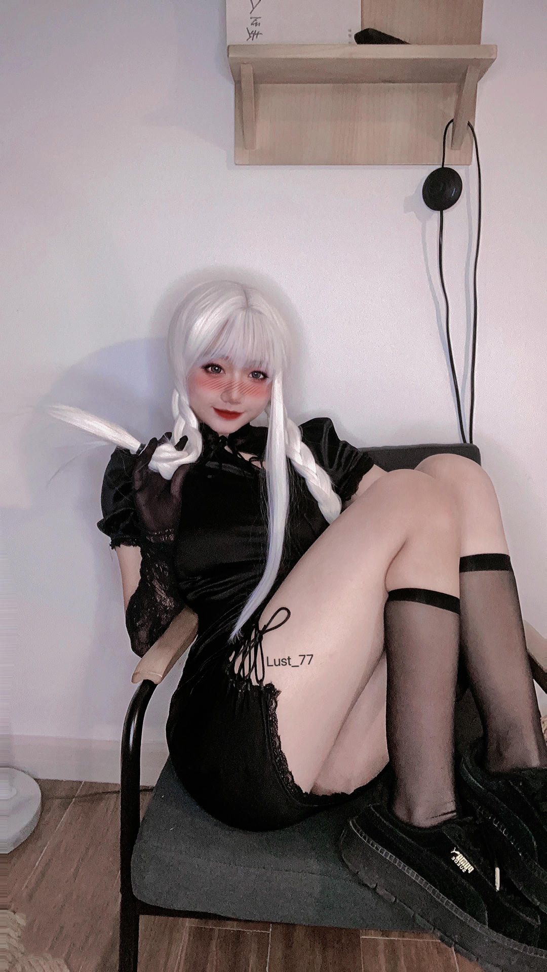 柒柒要乖哦 NO.01 自拍辣妹旗袍 [47P1V-188MB]_第2集