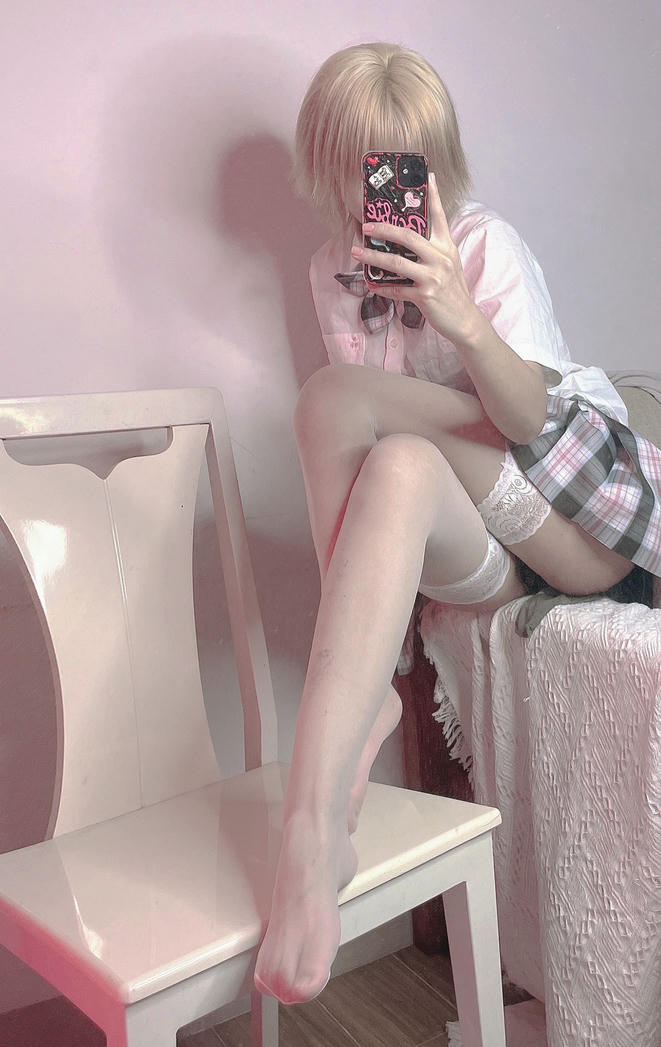 柒柒要乖哦 NO.025 微密图[347P15V350M]_第1集