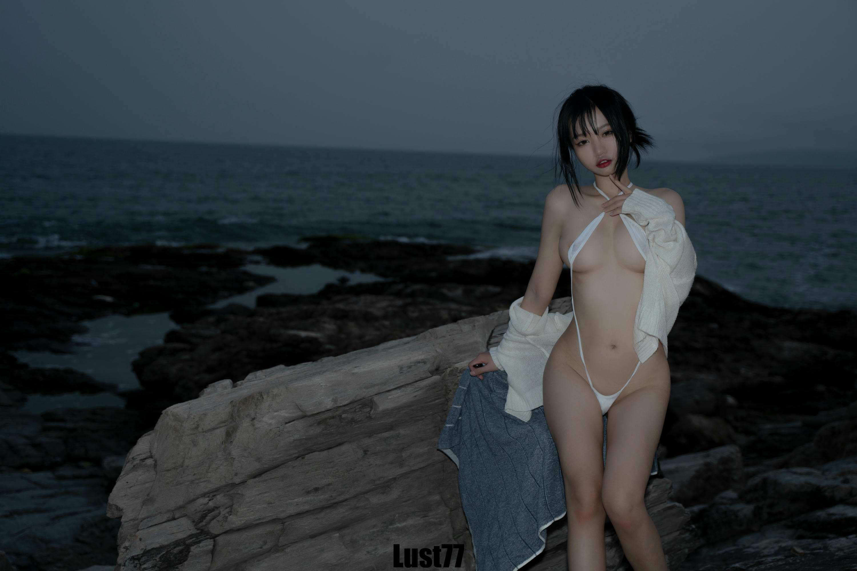 柒柒要乖哦 NO.038 柒柒不可爱 礁石海岸 [52P-510MB]_第2集