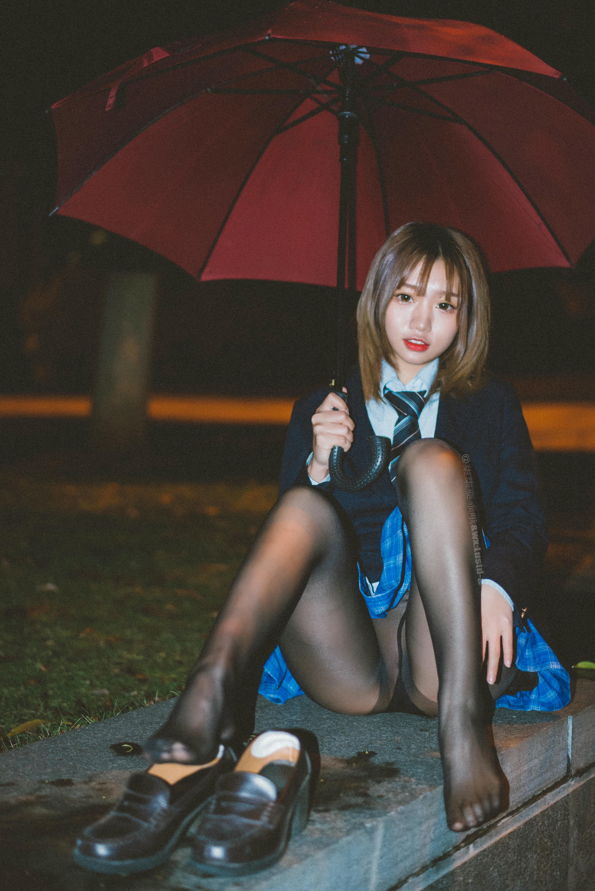 柒柒要乖哦 NO.018 深夜公园JK [36P 400MB]_第2集