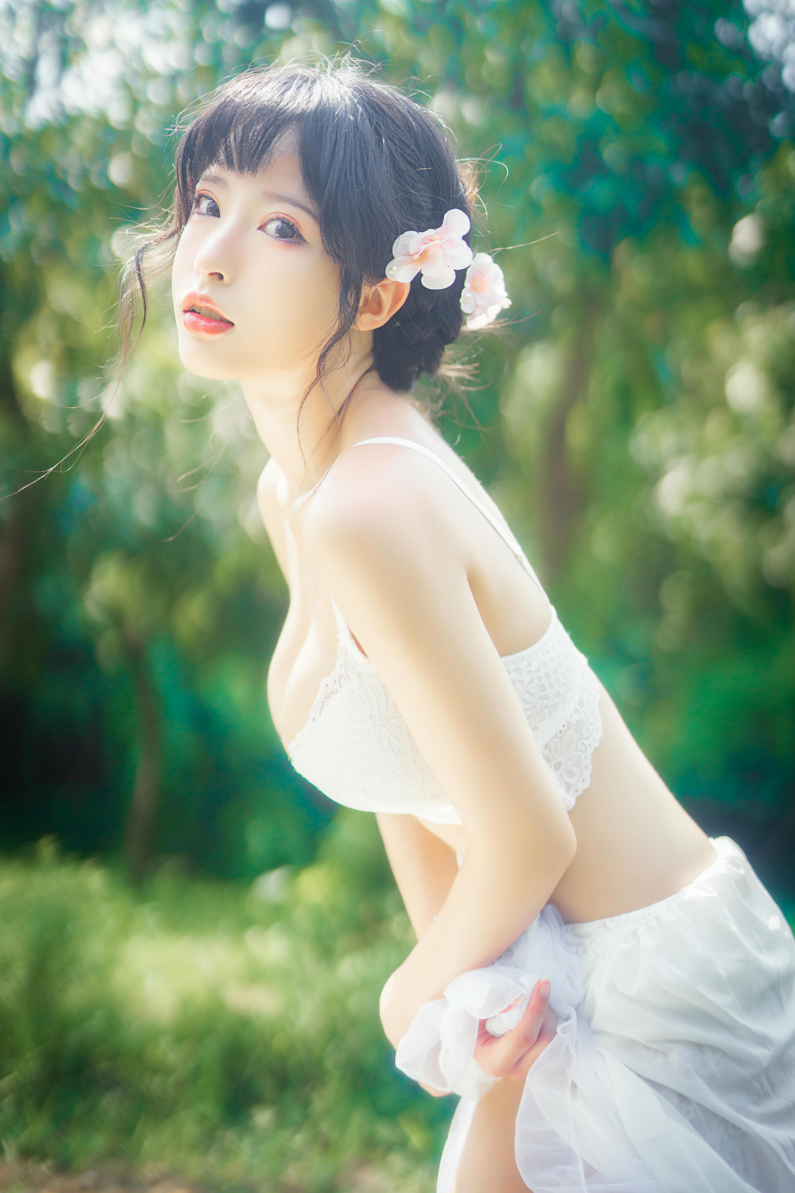 清水由乃 NO.027 蕾丝花园 [34P-794MB]_第1集