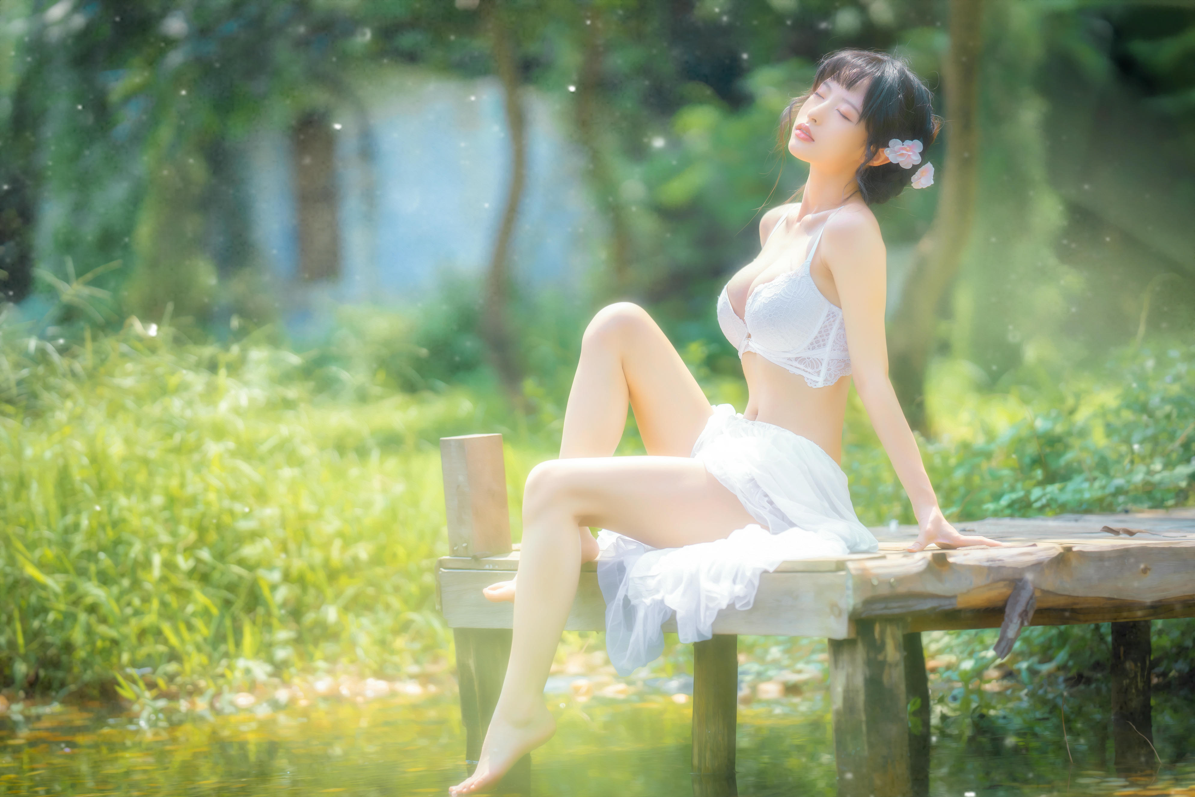 清水由乃 NO.027 蕾丝花园 [34P-794MB]_第1集