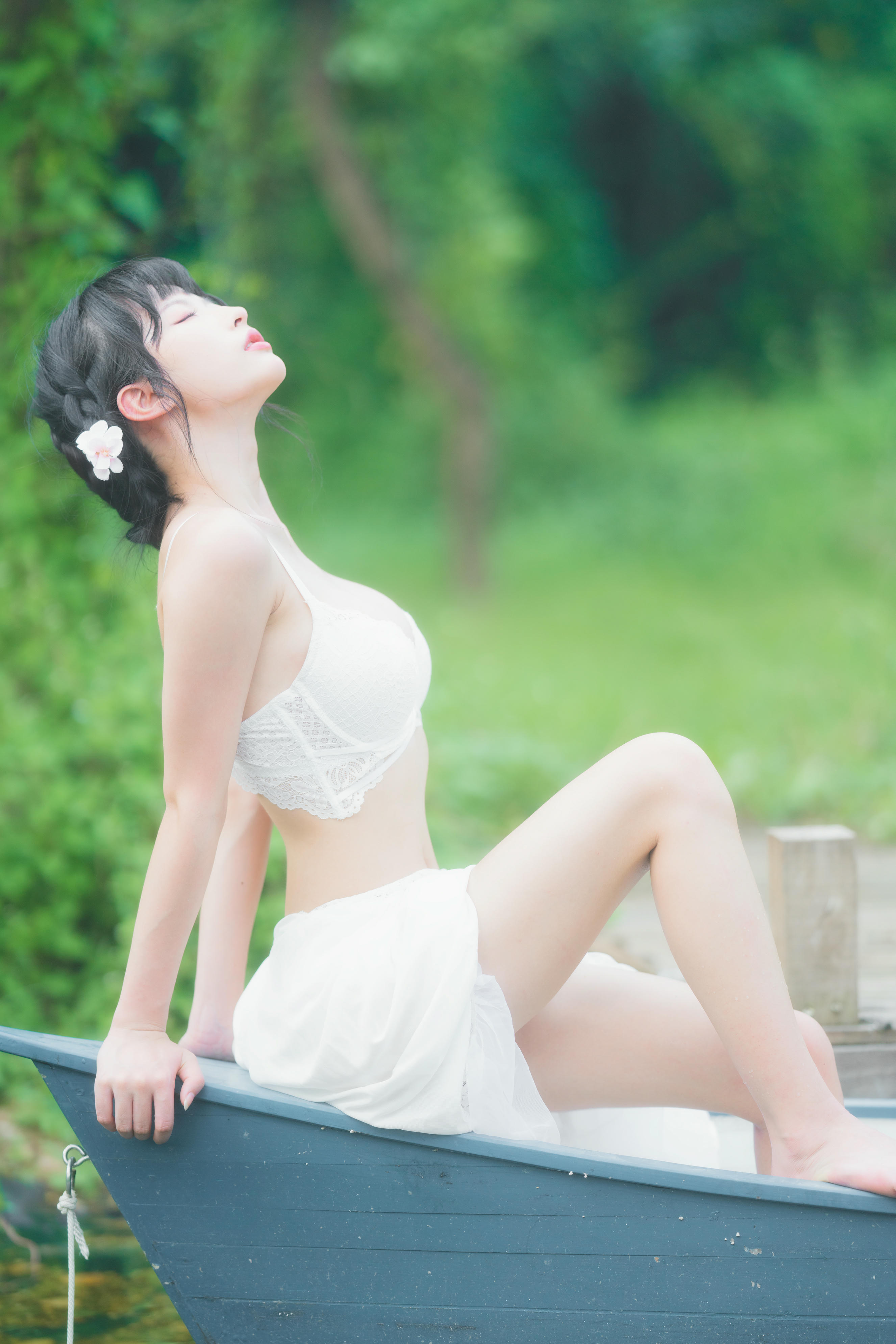 清水由乃 NO.027 蕾丝花园 [34P-794MB]_第2集