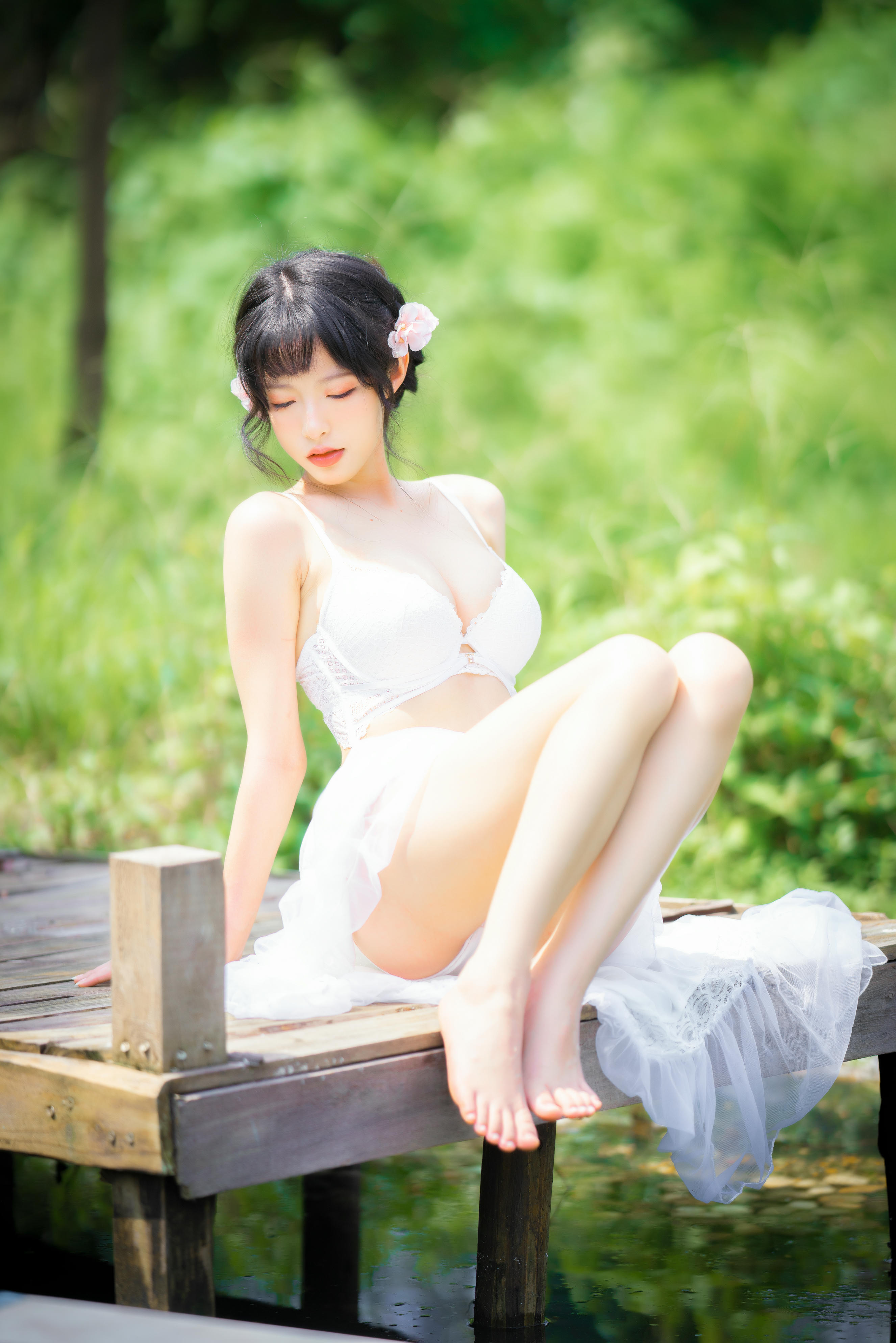 清水由乃 NO.027 蕾丝花园 [34P-794MB]_第1集