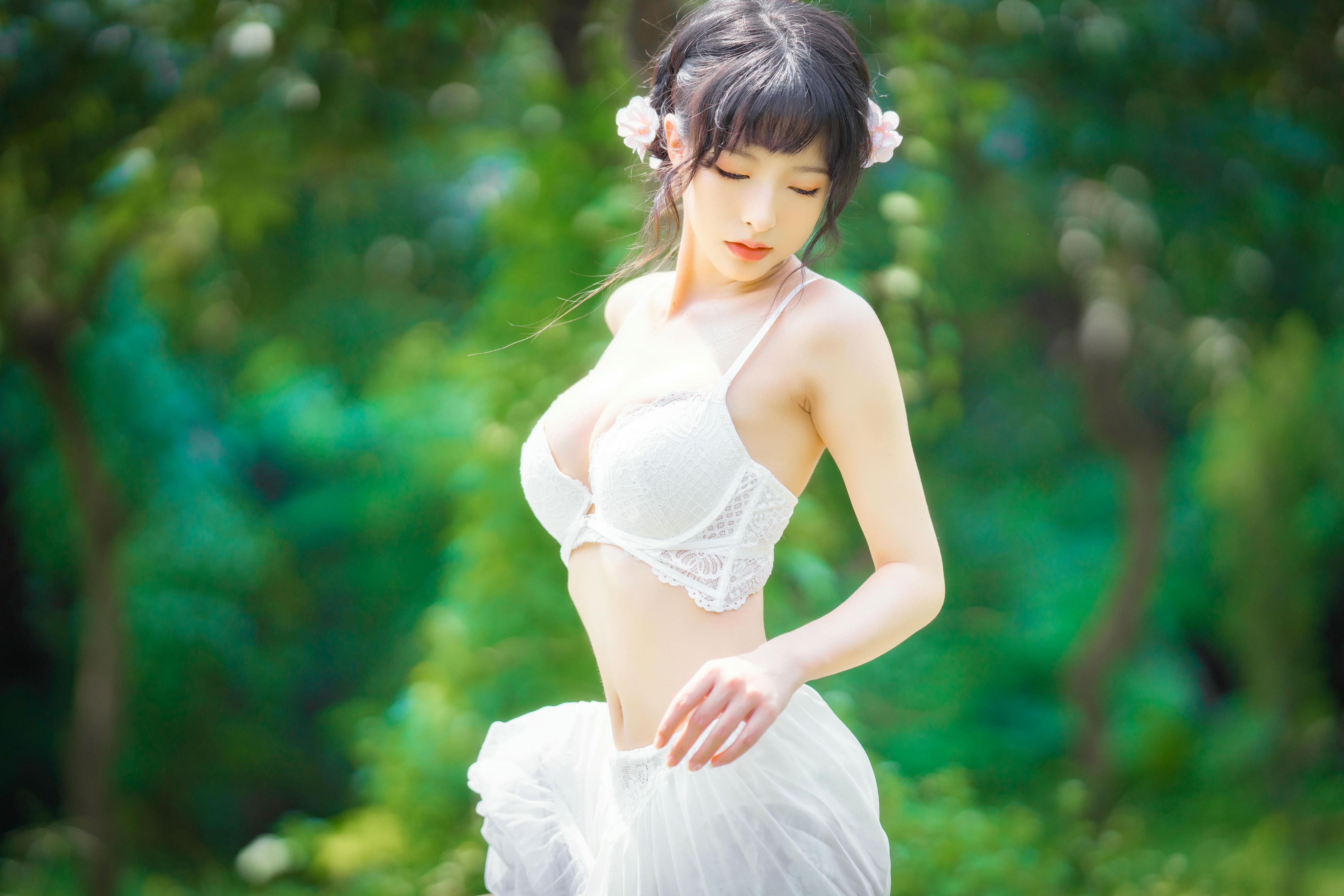 清水由乃 NO.027 蕾丝花园 [34P-794MB]_第1集