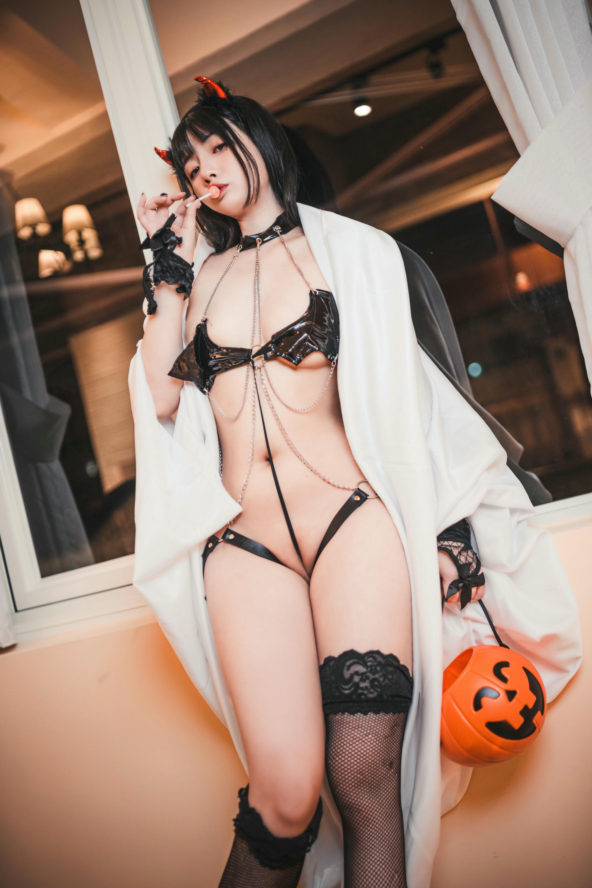落落Raku NO.012 10月订阅 [163P1V 2.04GB]-Trick or Treat !!_第1集