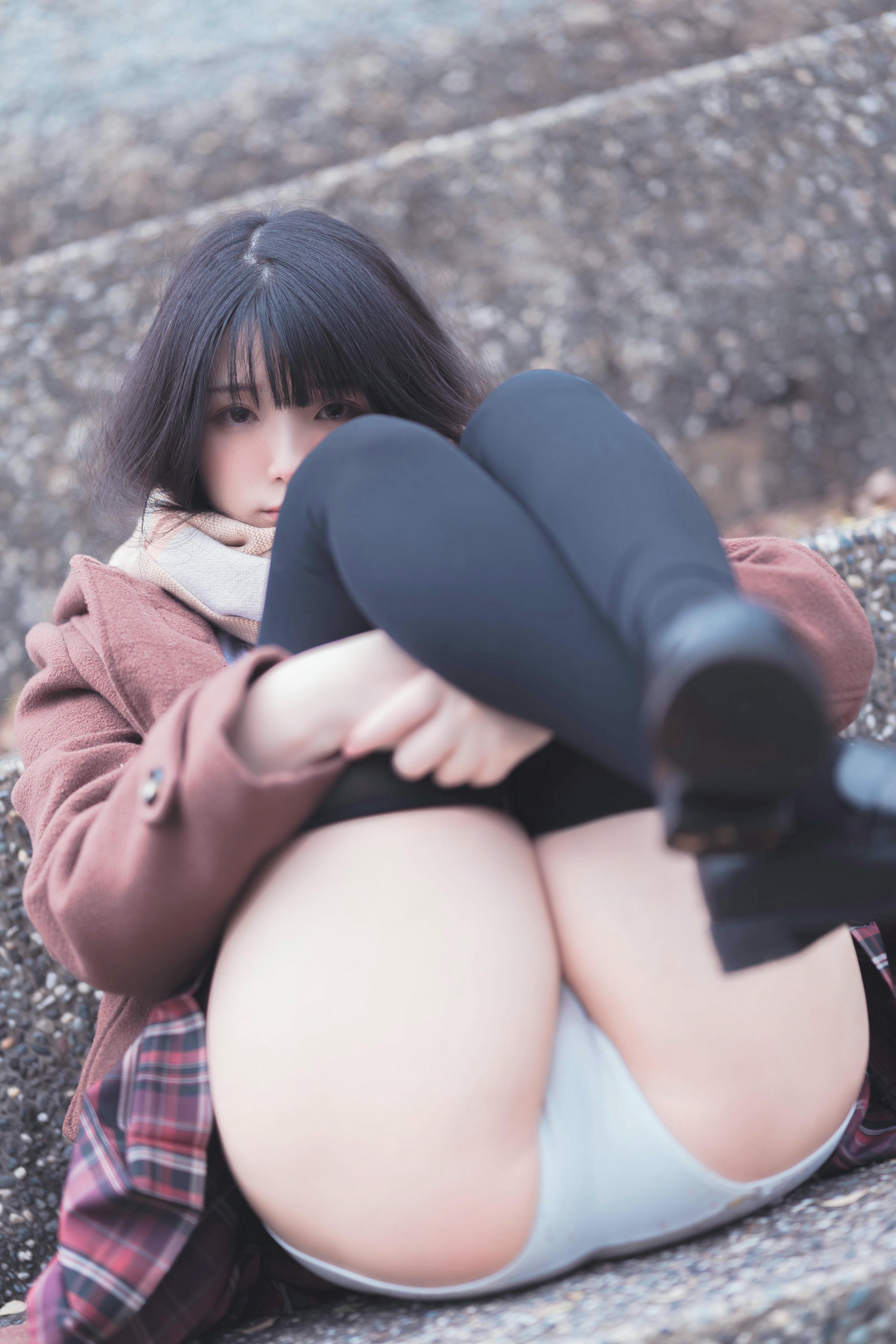 落落Raku NO.001 同級生 Her [52P-323M]_第1集