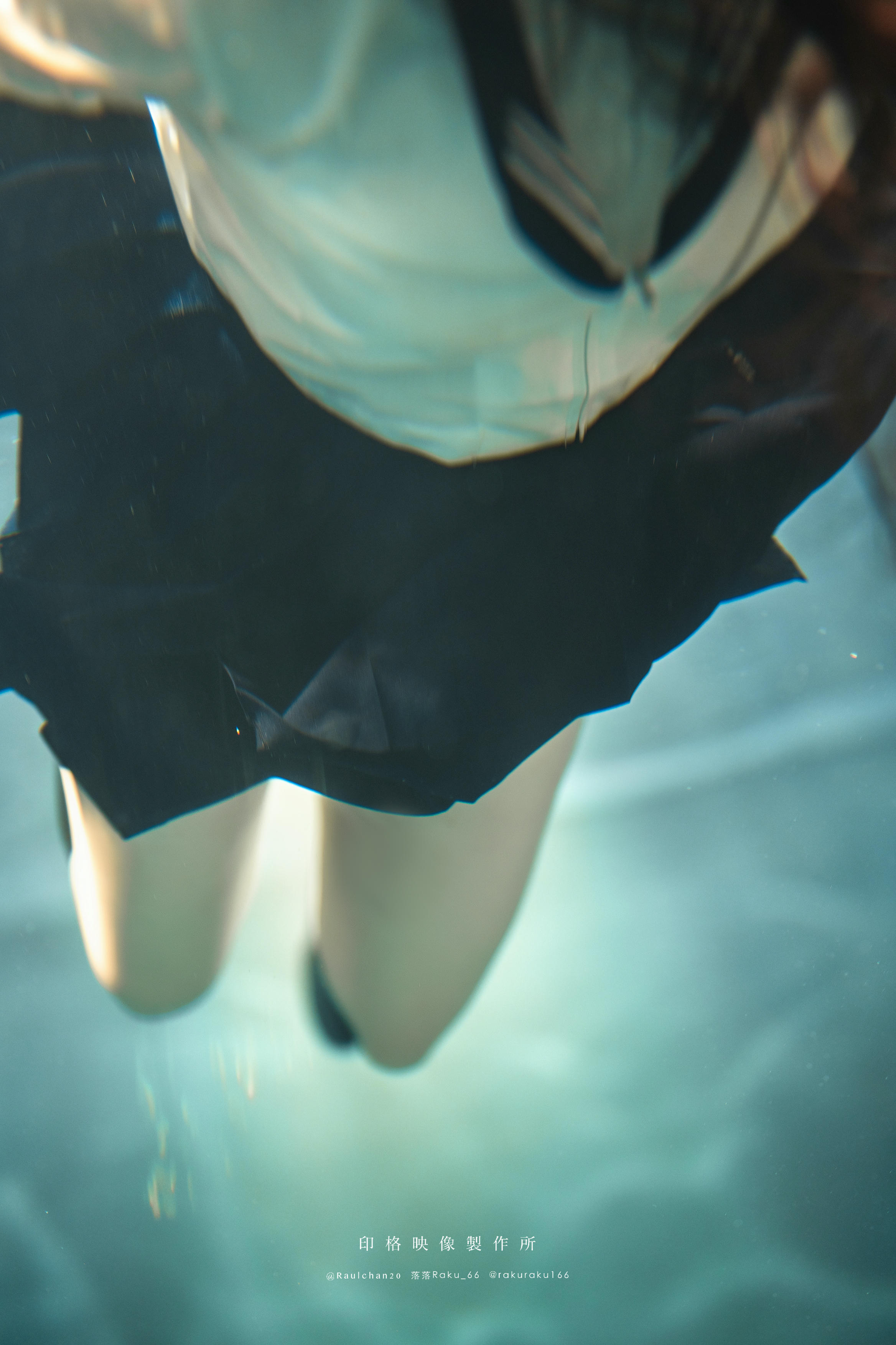 落落Raku NO.039 水泳馆 [FURUKE] Bubble[58P 1V 1G]_第1集