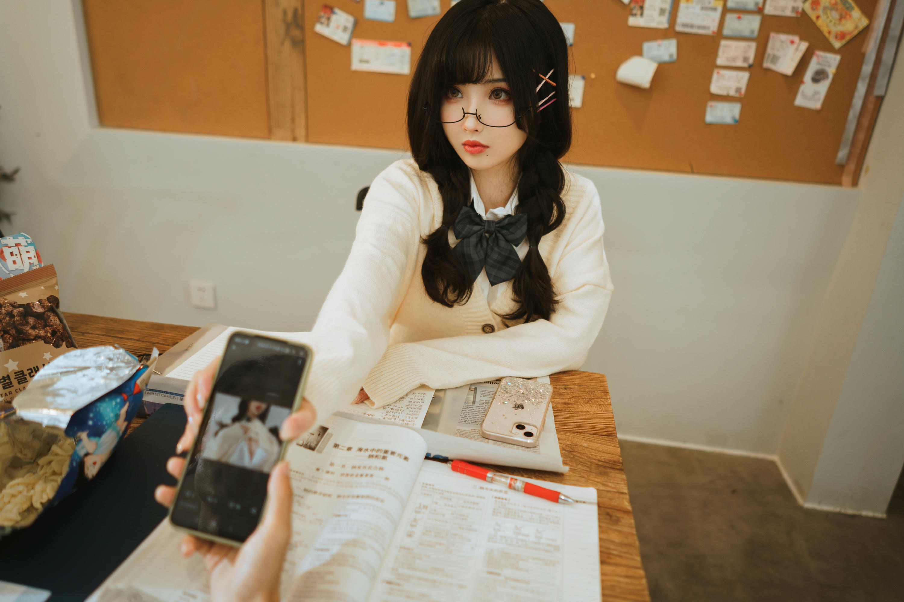 rioko凉凉子 NO.111 关于我的青梅竹马是痴女这件事 [94P5V 1GB]_第1集