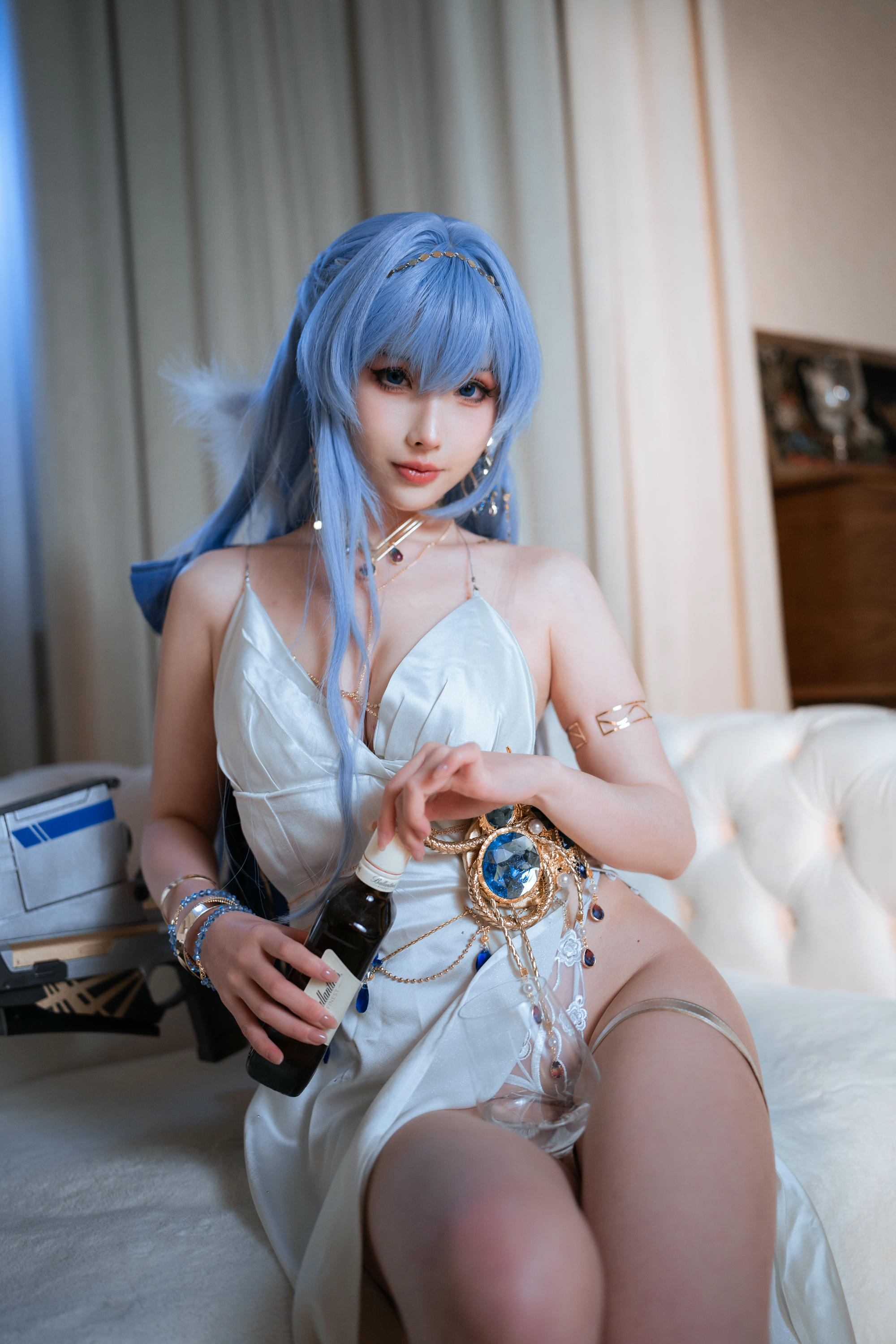 rioko凉凉子 NO.114 海伦礼服 [48P14V 1.31GB]_第1集