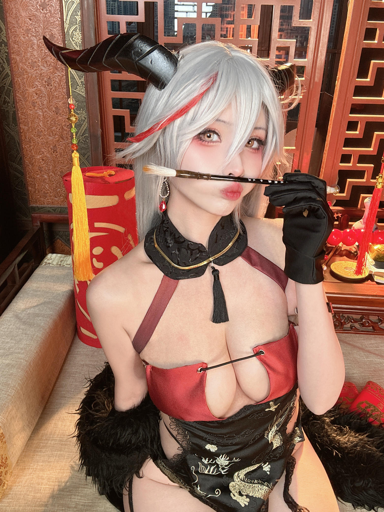 rioko凉凉子 NO.127 龙年龙图 [20P1V 383MB]_第1集